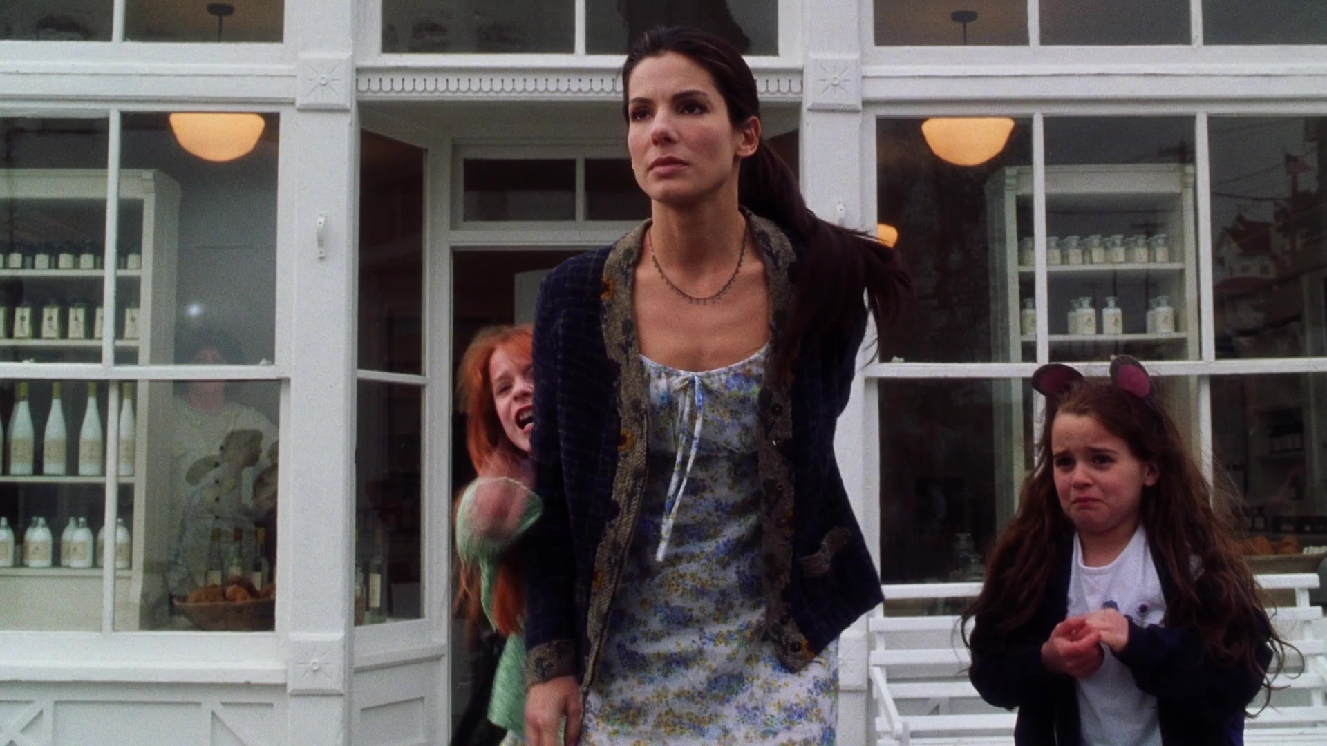 Practical Magic (1998), wide, 1.78:1 — film still
