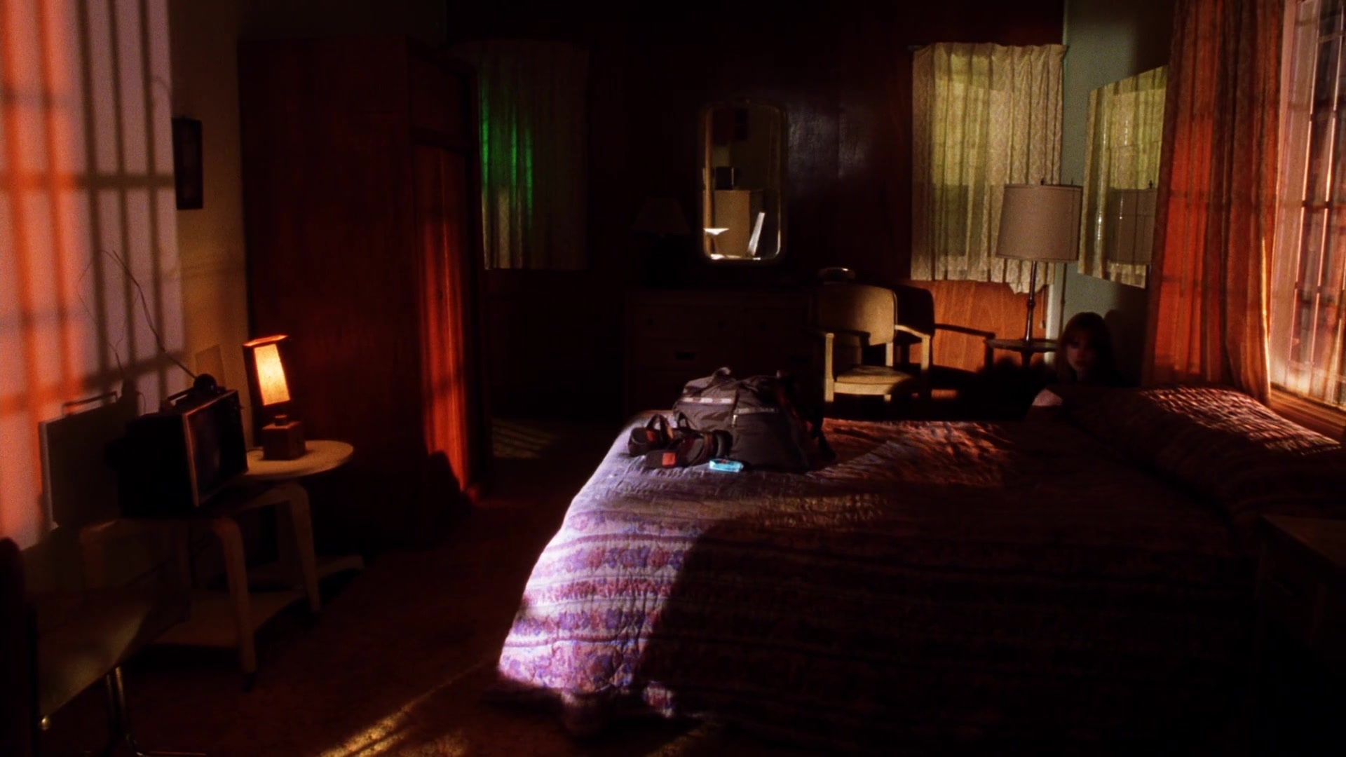 Practical Magic (1998), wide, 1.78:1 — film still