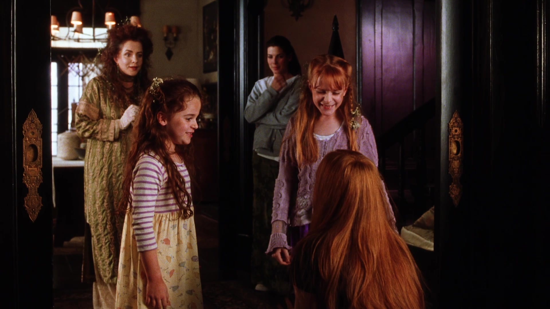 Practical Magic (1998), wide, 1.78:1 — film still
