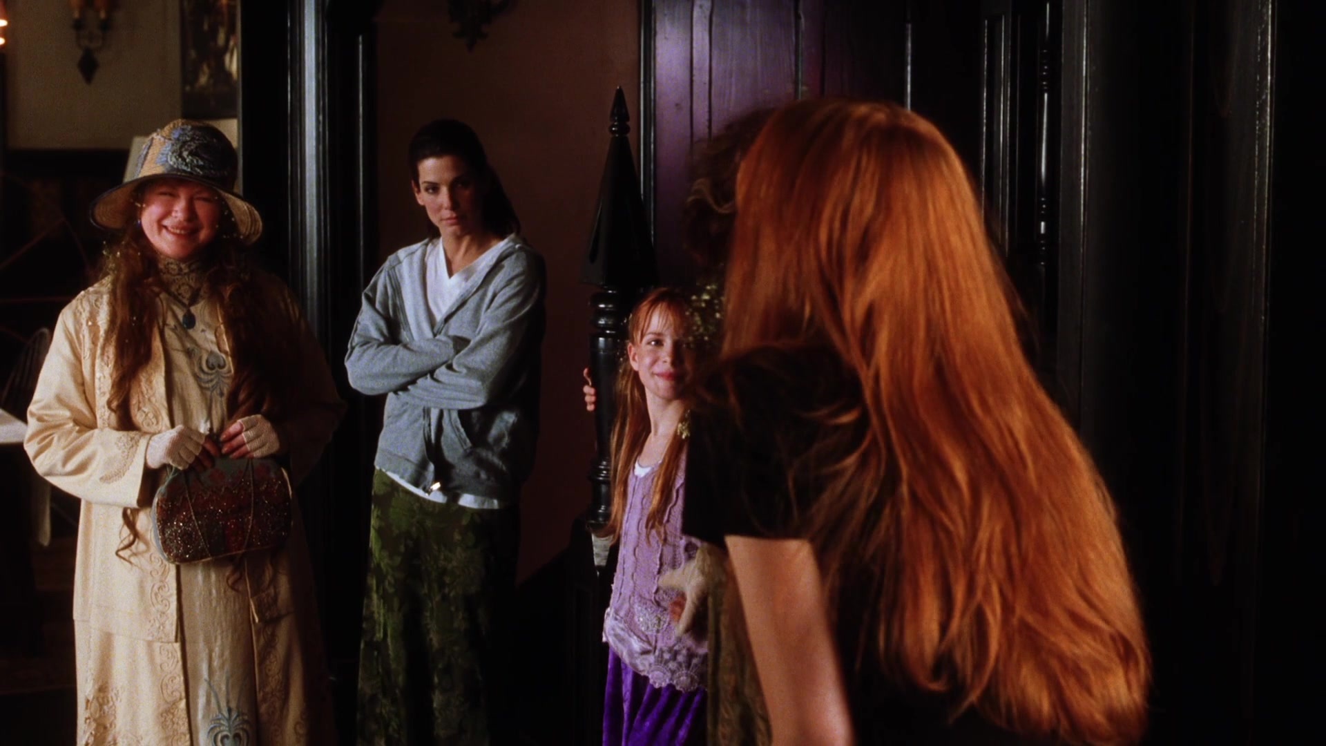 Practical Magic (1998), wide, 1.78:1 — film still