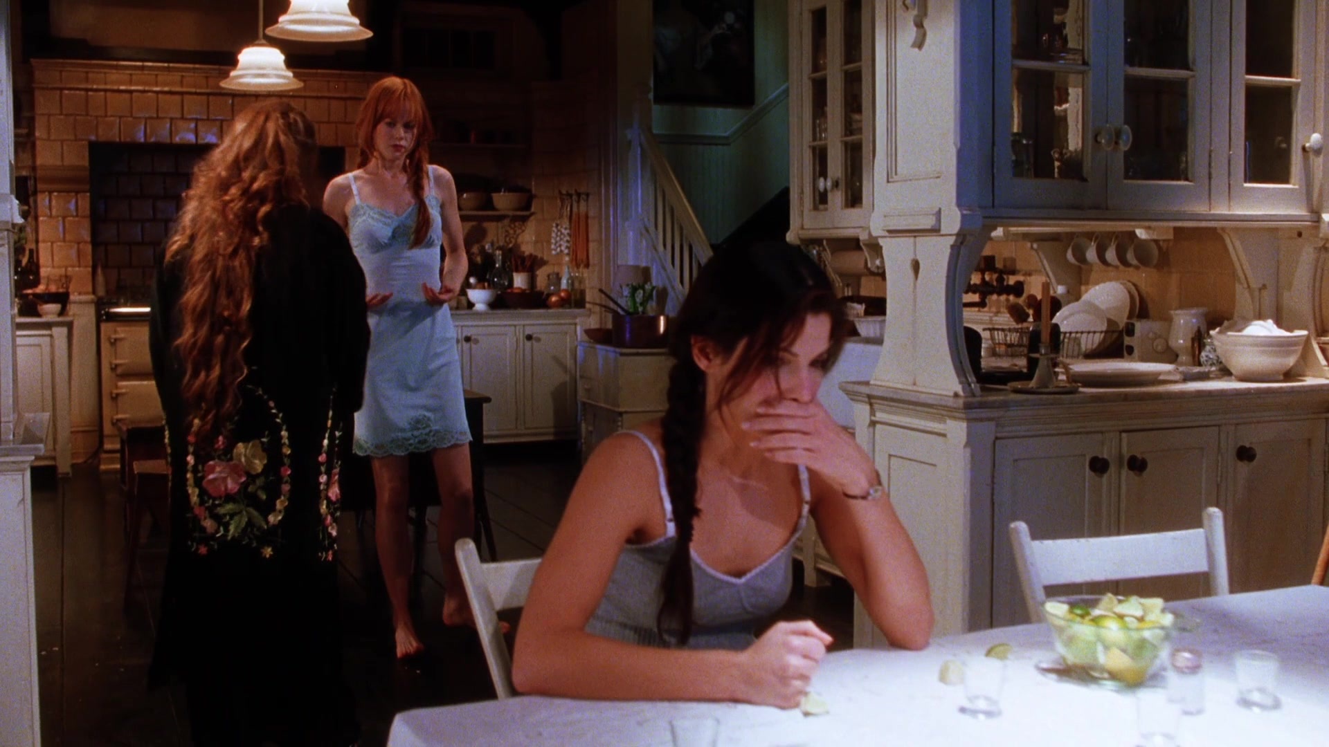 Practical Magic (1998), wide, 1.78:1 — film still