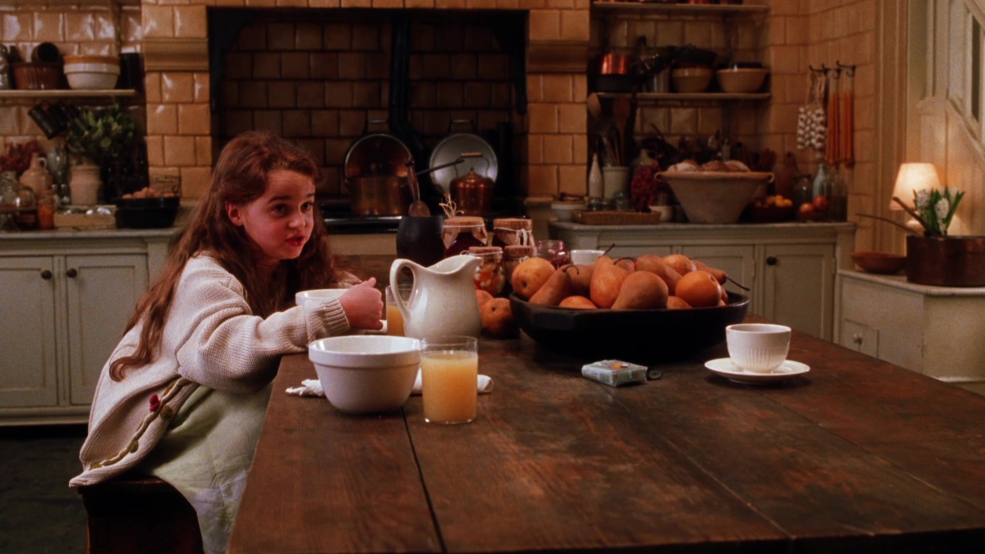 Practical Magic (1998), wide, 1.78:1 — film still