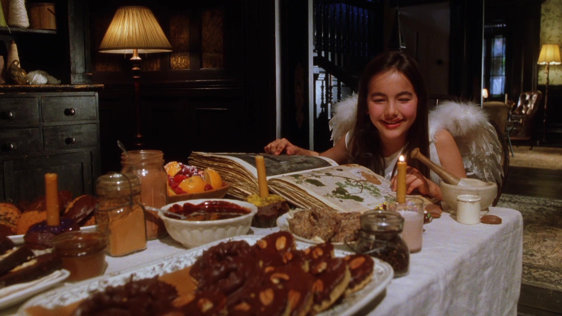 Practical Magic (1998), wide, 1.78:1 — film still