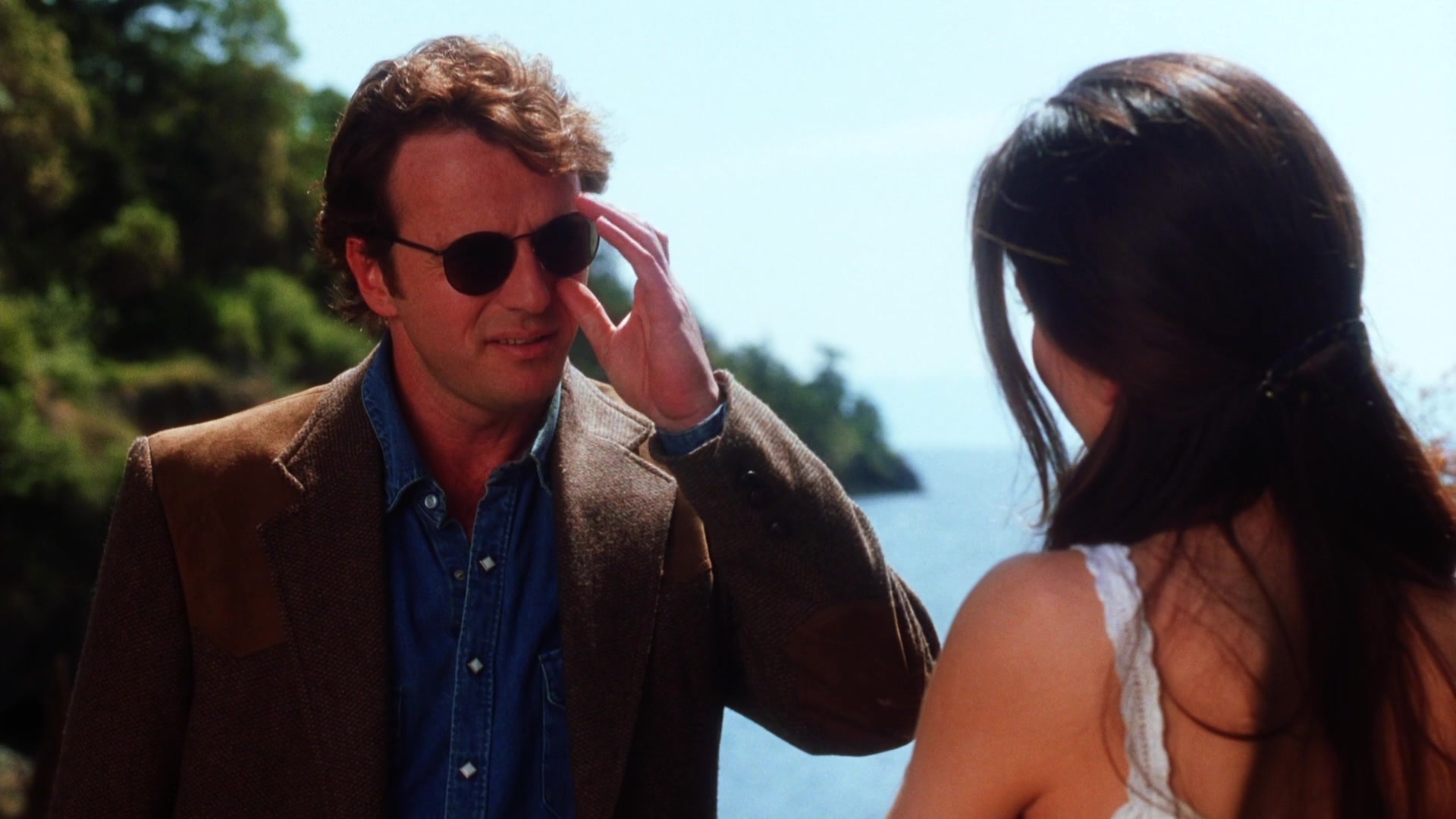 Practical Magic (1998), wide, 1.78:1 — film still