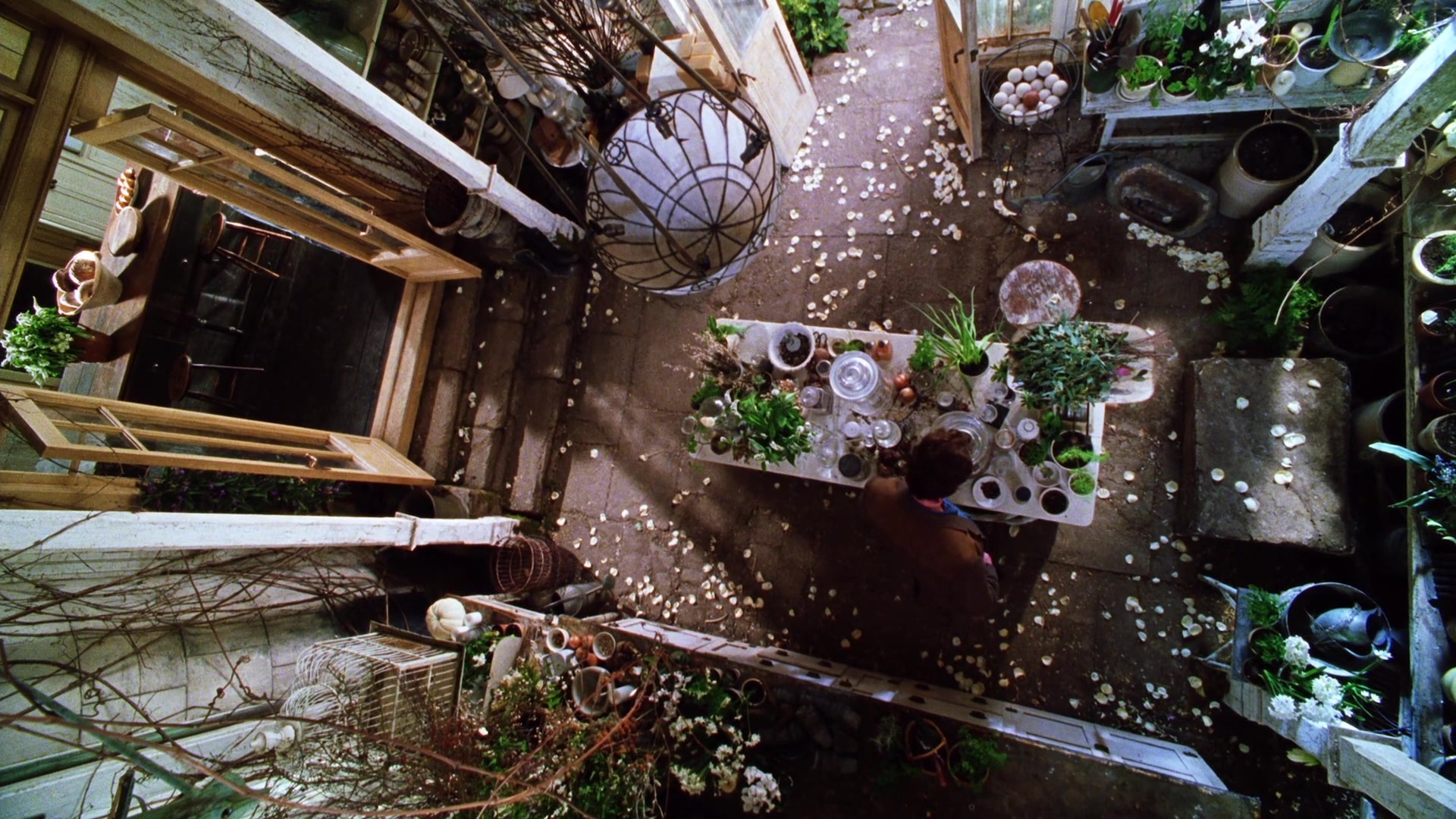 Practical Magic (1998), unknown, 1.78:1 — film still