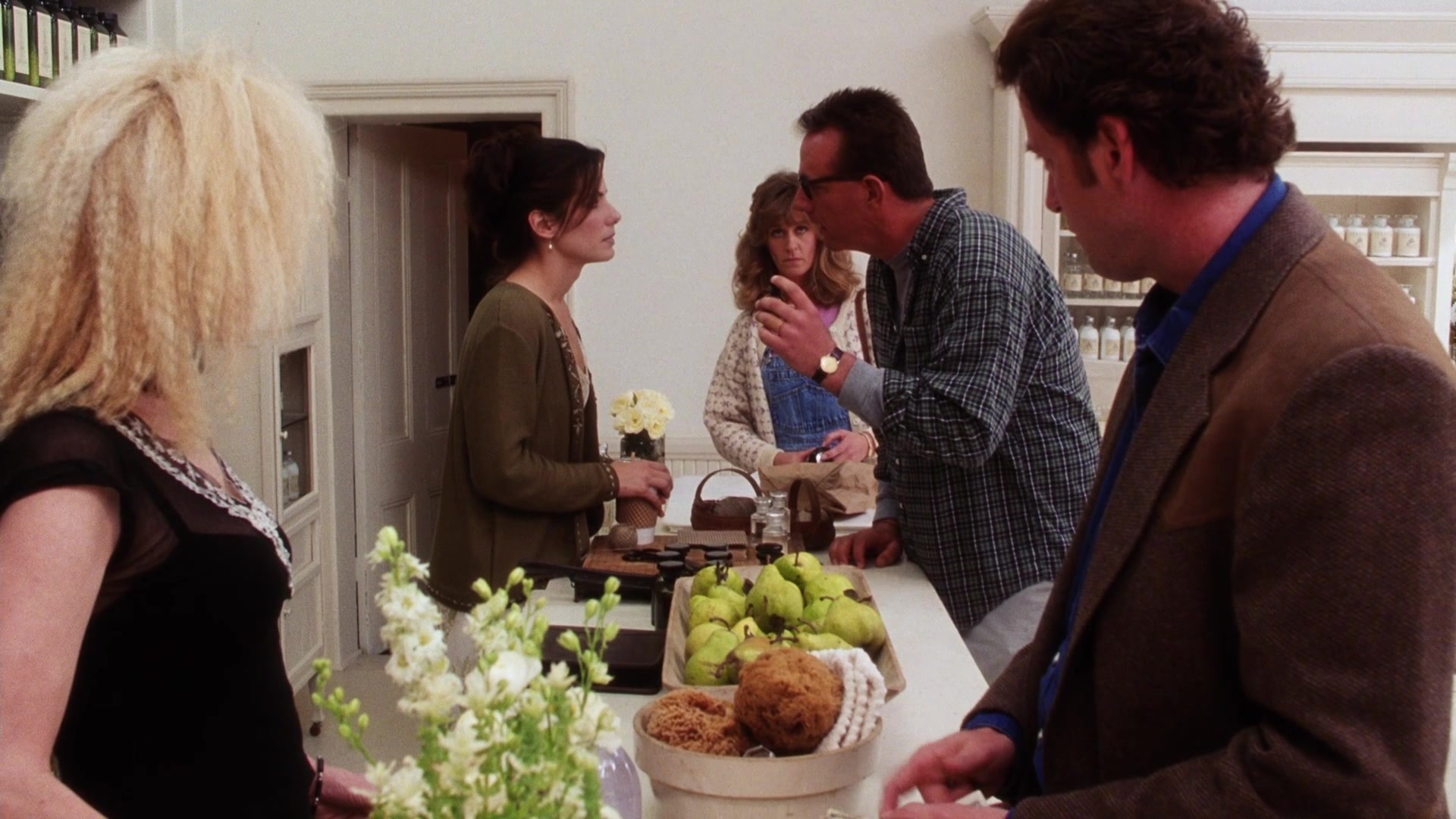 Practical Magic (1998), wide, 1.78:1 — film still