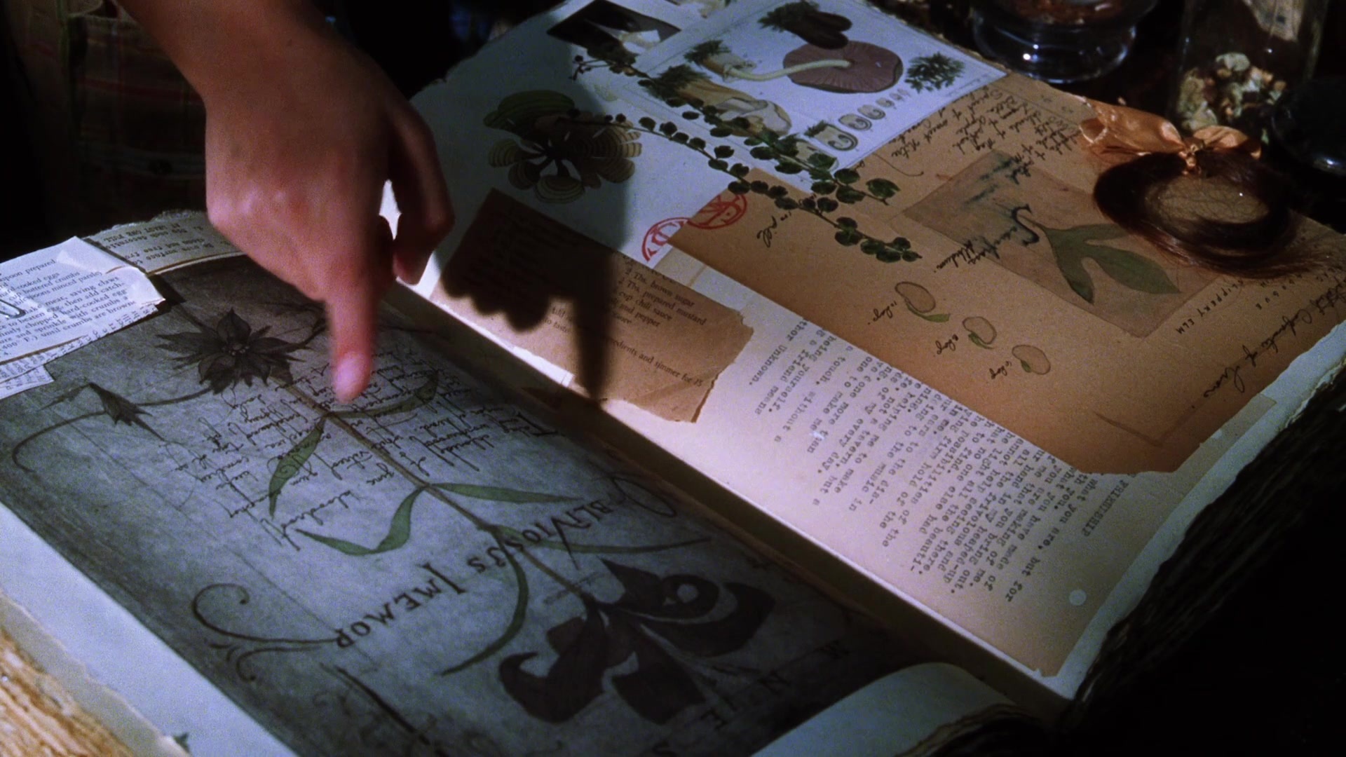 Practical Magic (1998), unknown, 1.78:1 — film still