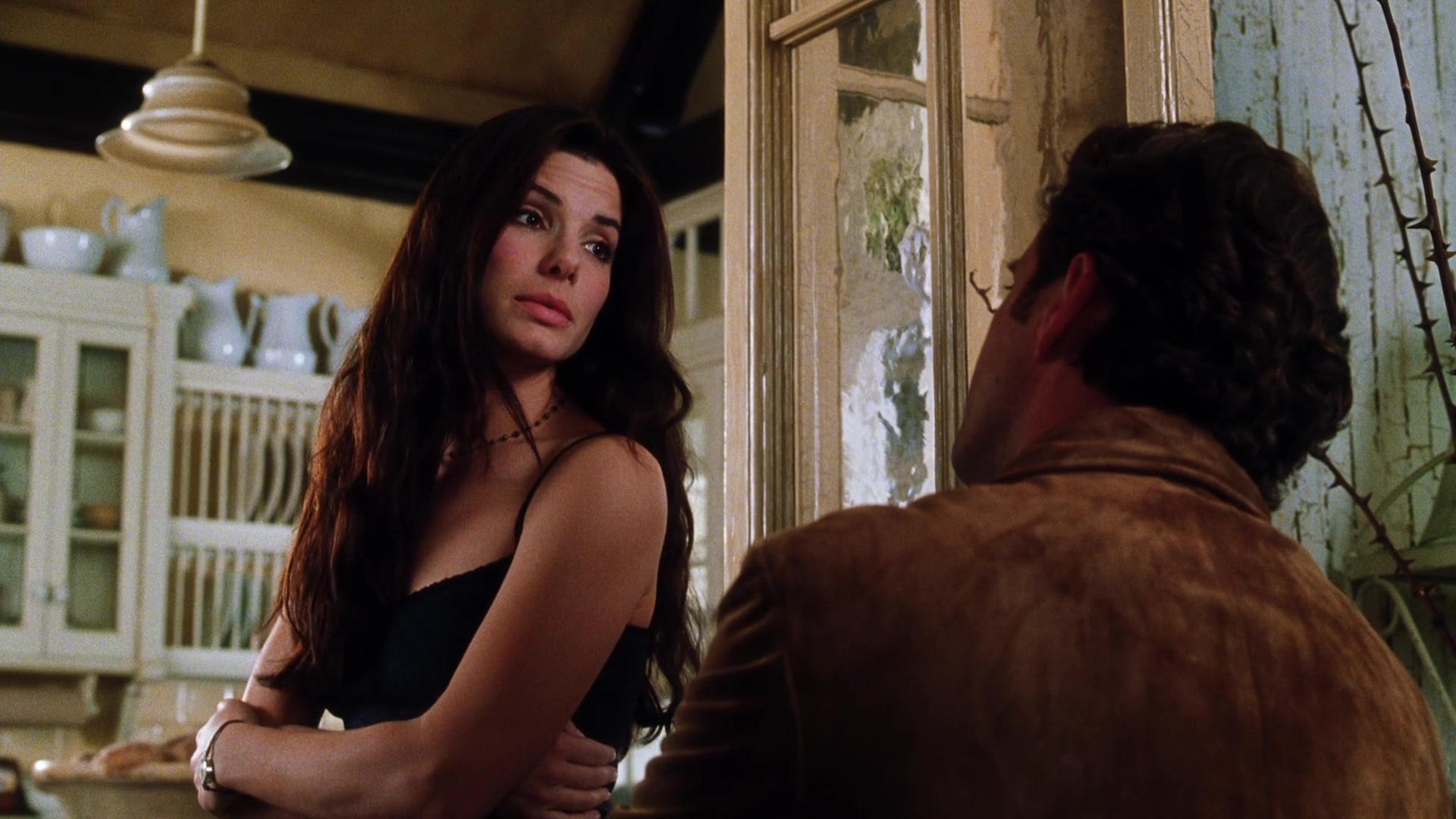 Practical Magic (1998), wide, 1.78:1 — film still