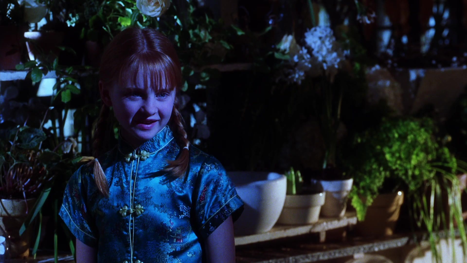 Practical Magic (1998), wide, 1.78:1 — film still