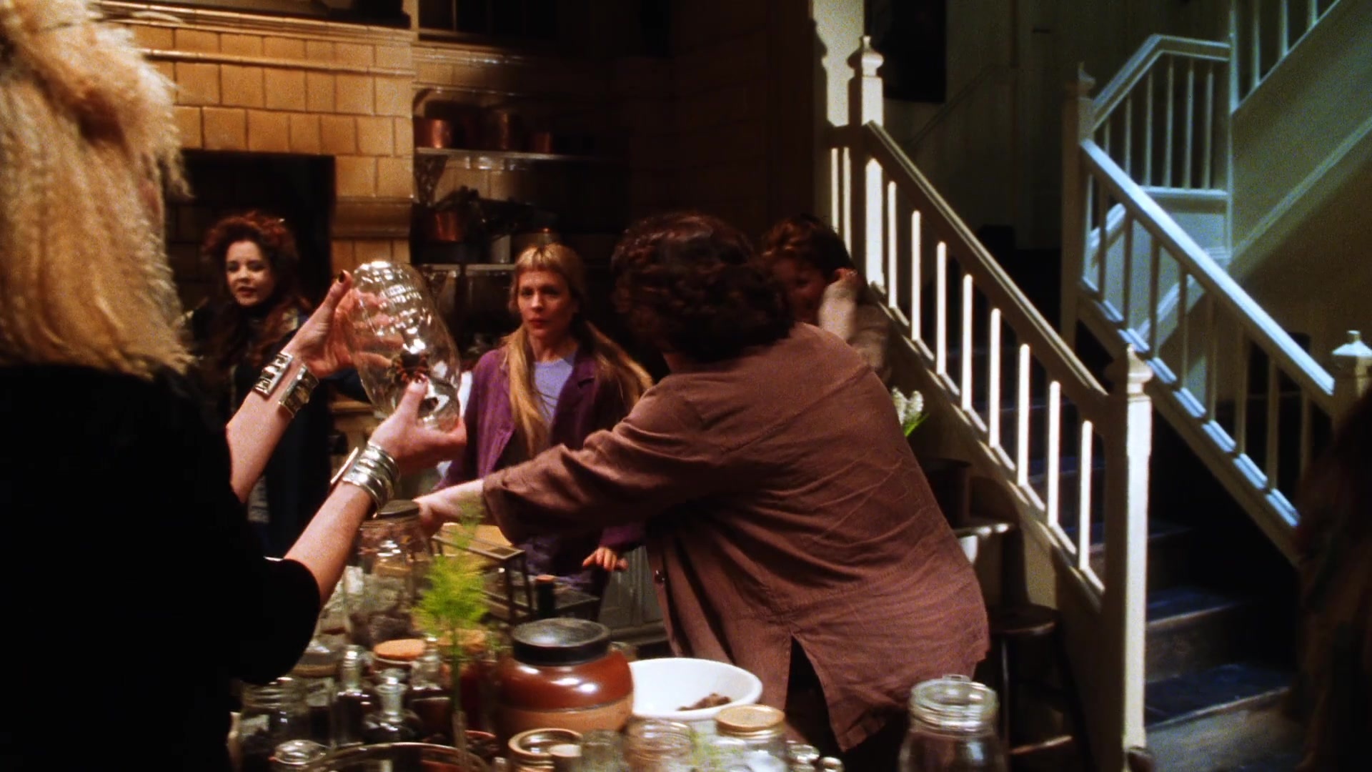 Practical Magic (1998), wide, 1.78:1 — film still
