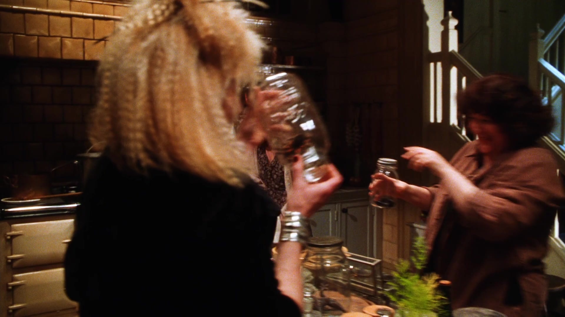 Practical Magic (1998), wide, 1.78:1 — film still