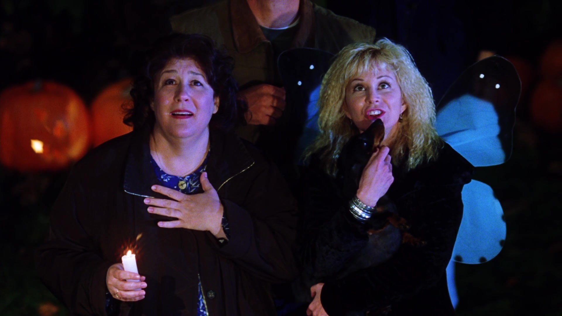 Practical Magic (1998), wide, 1.78:1 — film still
