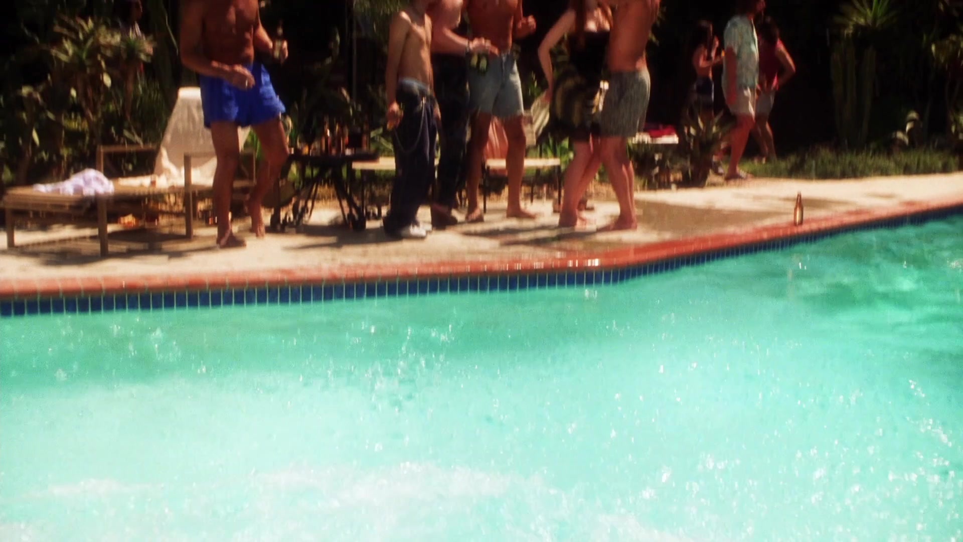 Practical Magic (1998), wide, 1.78:1 — film still