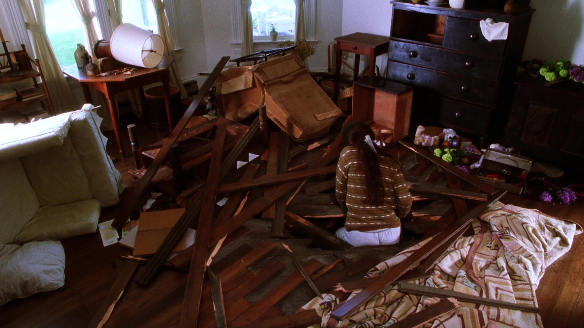 Practical Magic (1998), wide, 1.78:1 — film still