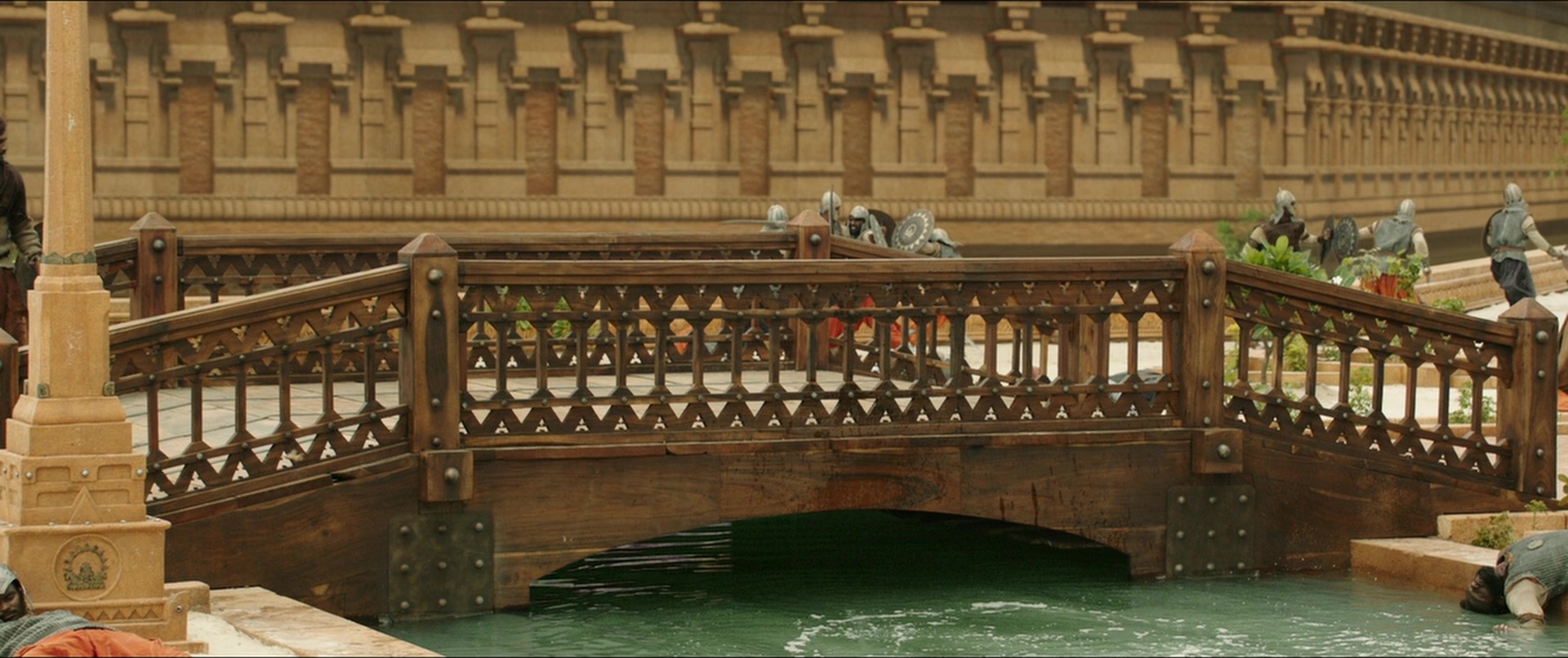 Bãhubali 2: The Conclusion (2017), wide, 2.38:1 — film still