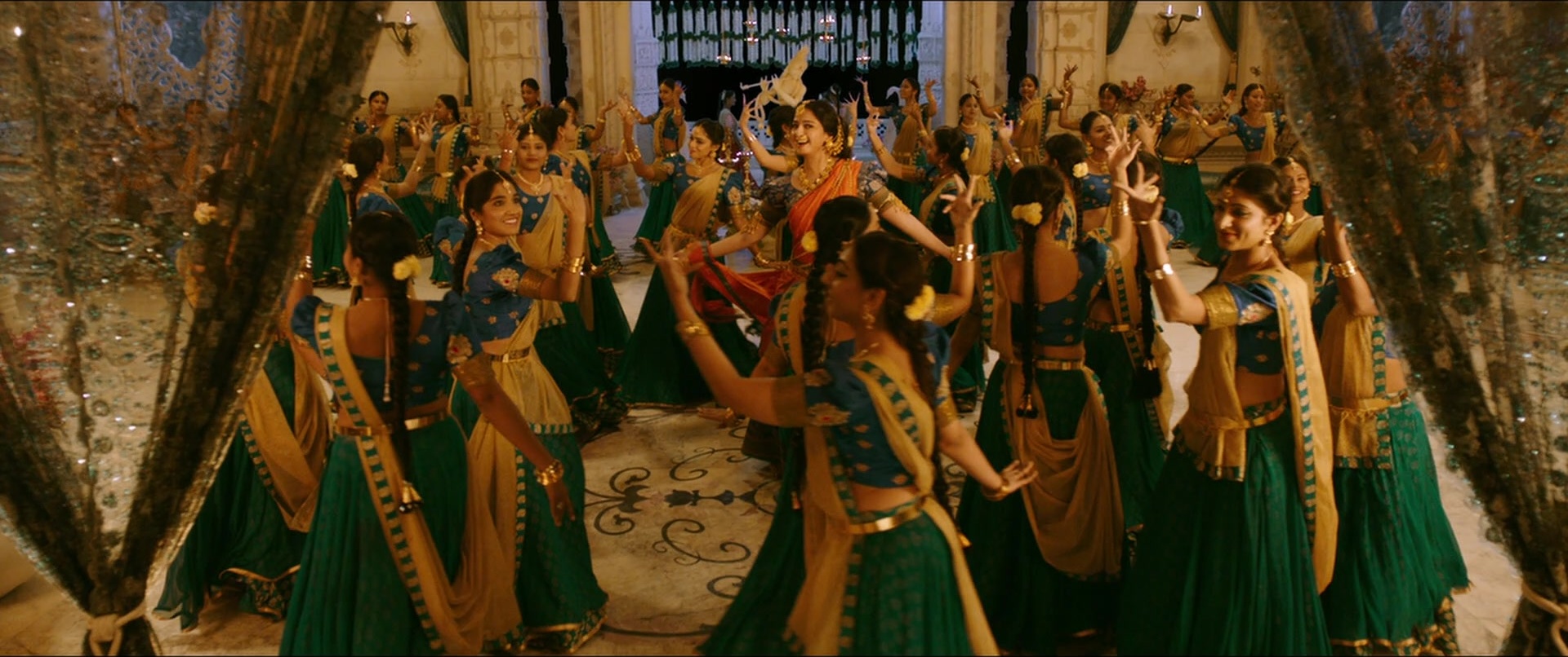 Bãhubali 2: The Conclusion (2017), wide, 2.38:1 — film still