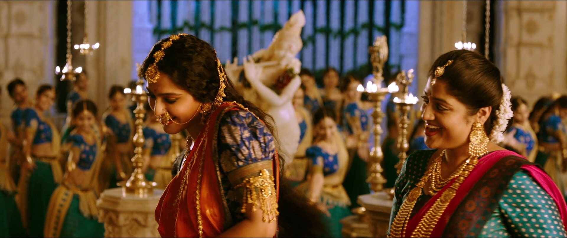Bãhubali 2: The Conclusion (2017), wide, 2.38:1 — film still