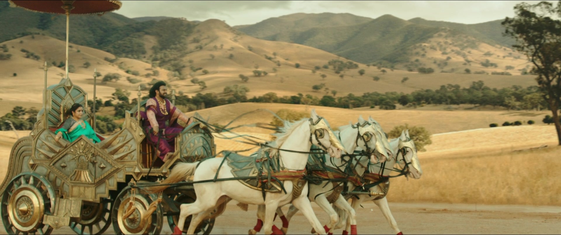 Bãhubali 2: The Conclusion (2017), wide, 2.38:1 — film still