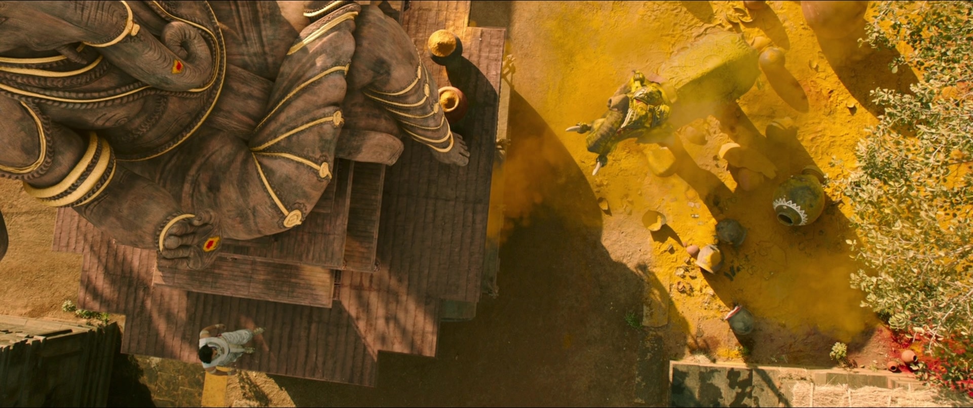 Bãhubali 2: The Conclusion (2017), wide, 2.38:1 — film still