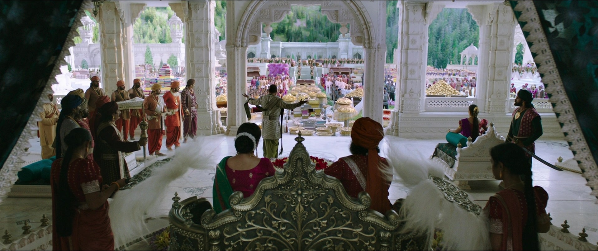 Bãhubali 2: The Conclusion (2017), wide, 2.38:1 — film still