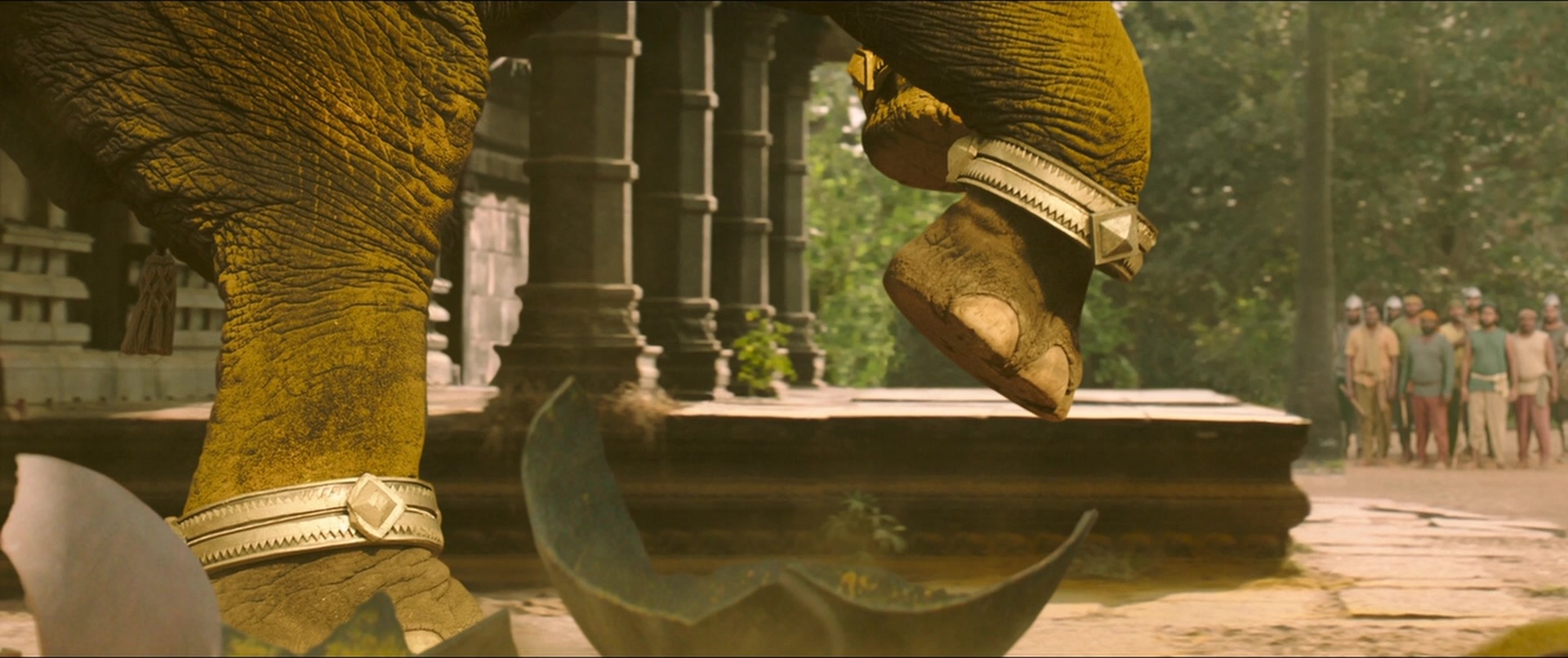 Bãhubali 2: The Conclusion (2017), wide, 2.38:1 — film still