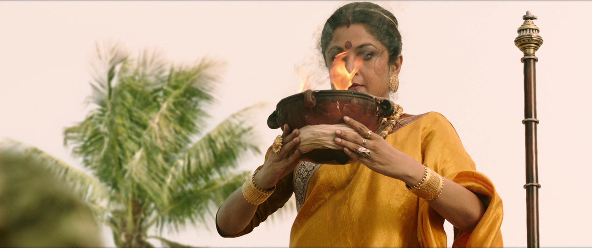 Bãhubali 2: The Conclusion (2017), wide, 2.38:1 — film still