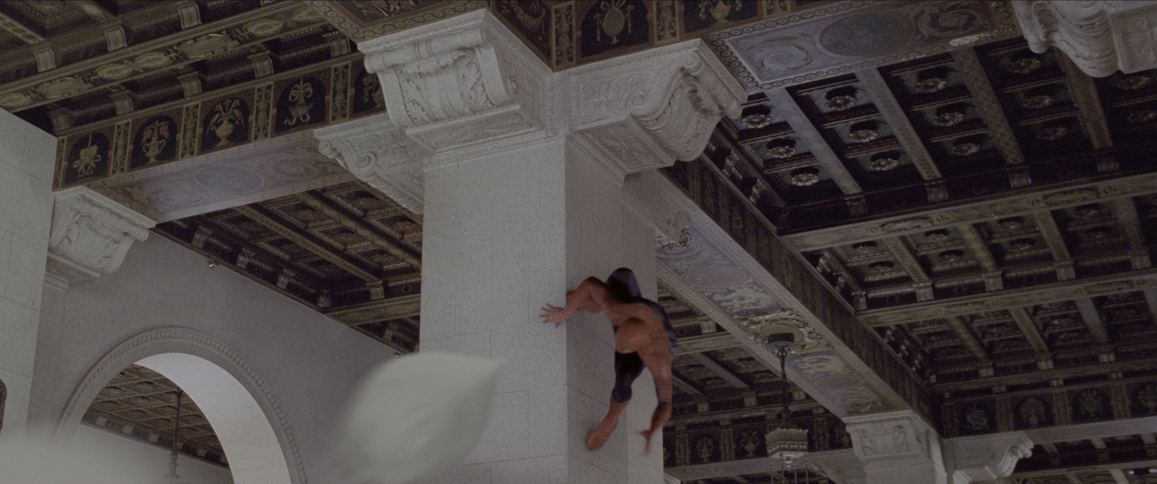 Spider-Man 2 (2004), wide, 2.39:1 — film still