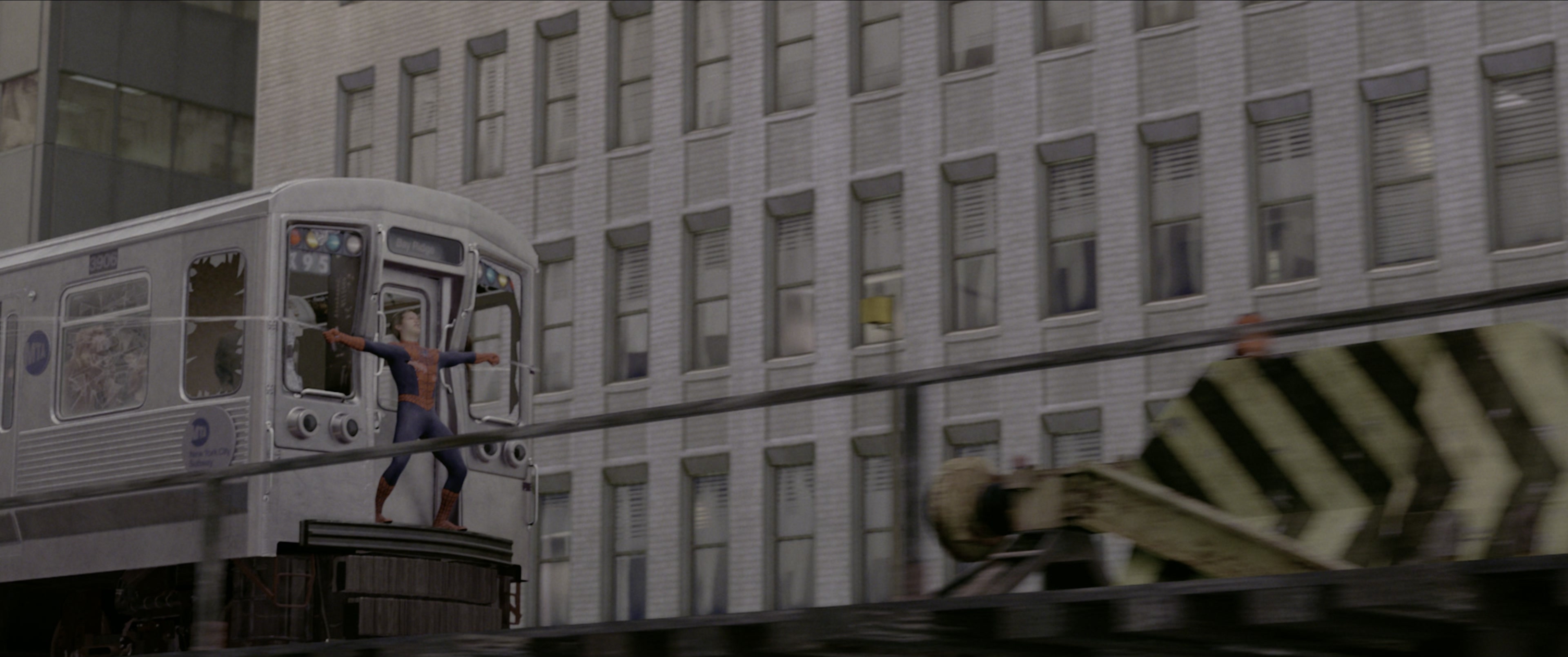 Spider-Man 2 (2004), wide, 2.39:1 — film still