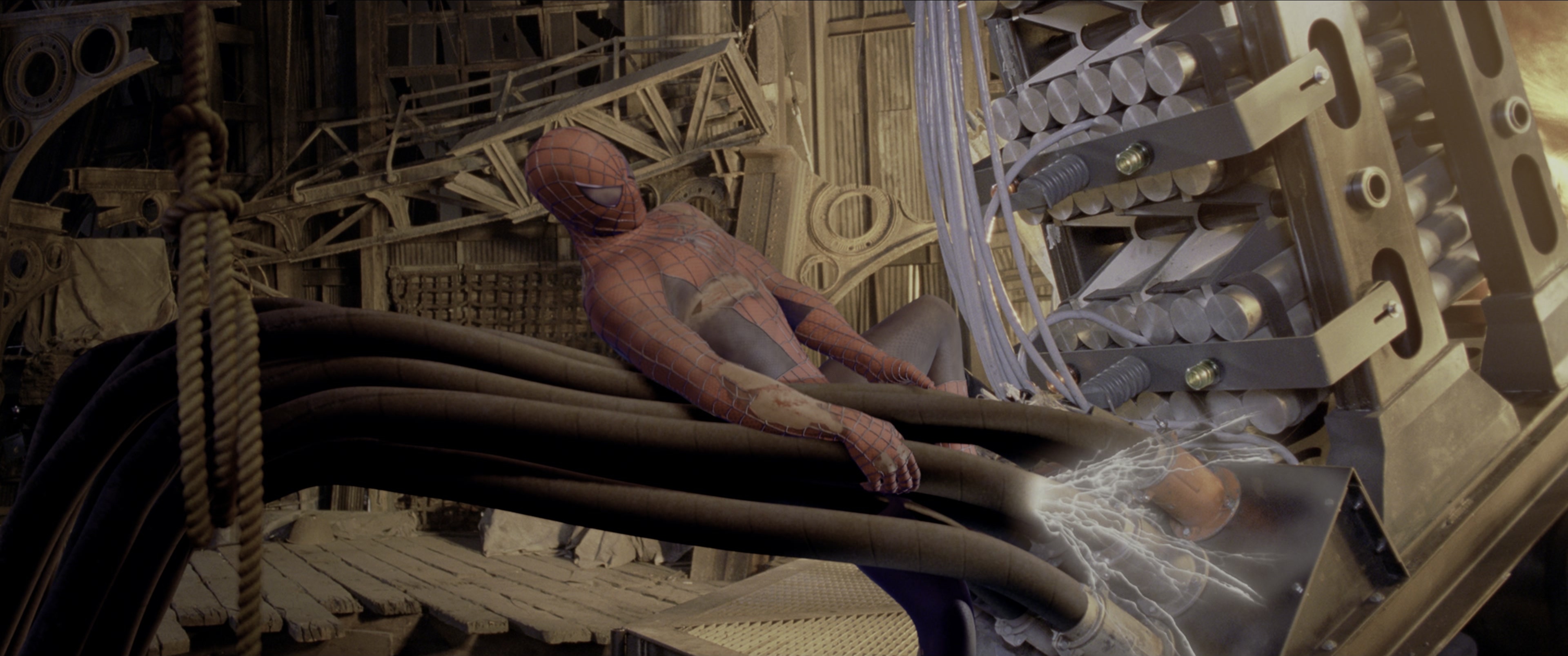 Spider-Man 2 (2004), wide, 2.39:1 — film still