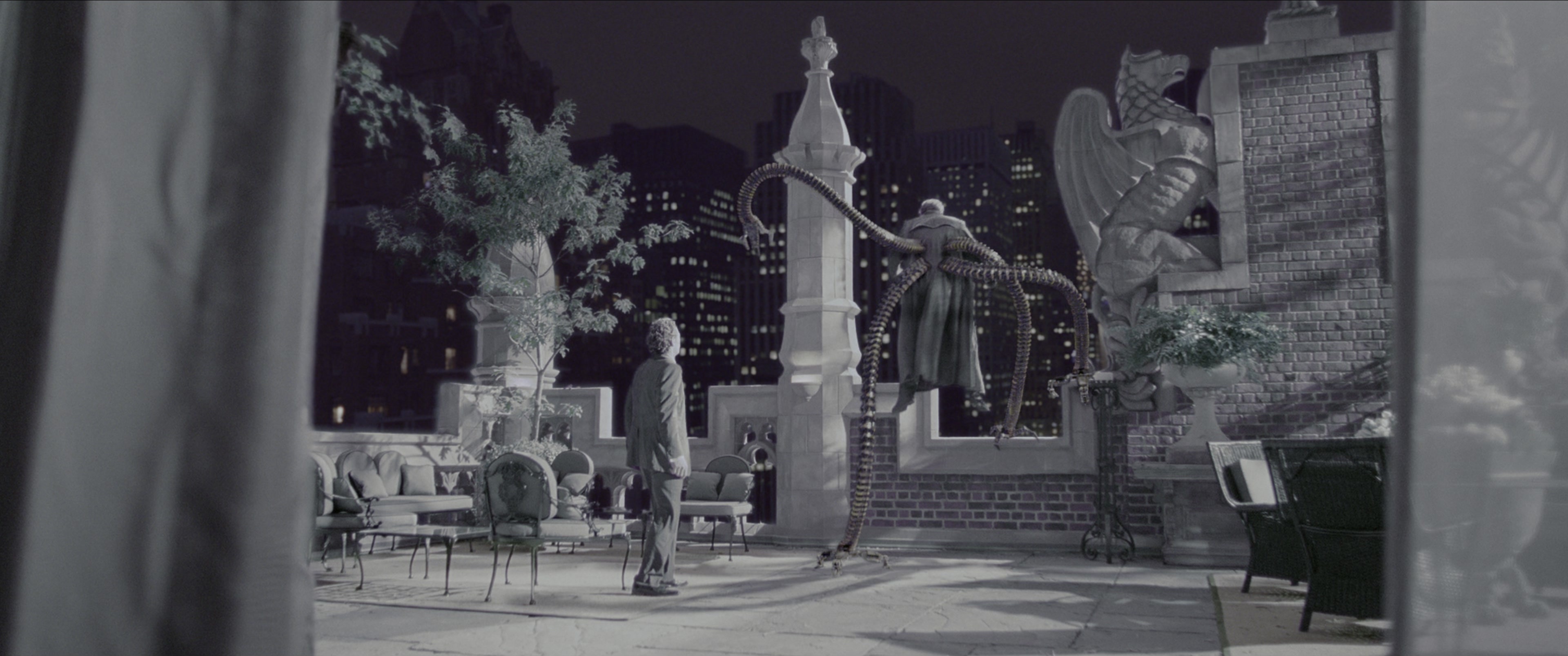 Spider-Man 2 (2004), wide, 2.39:1 — film still