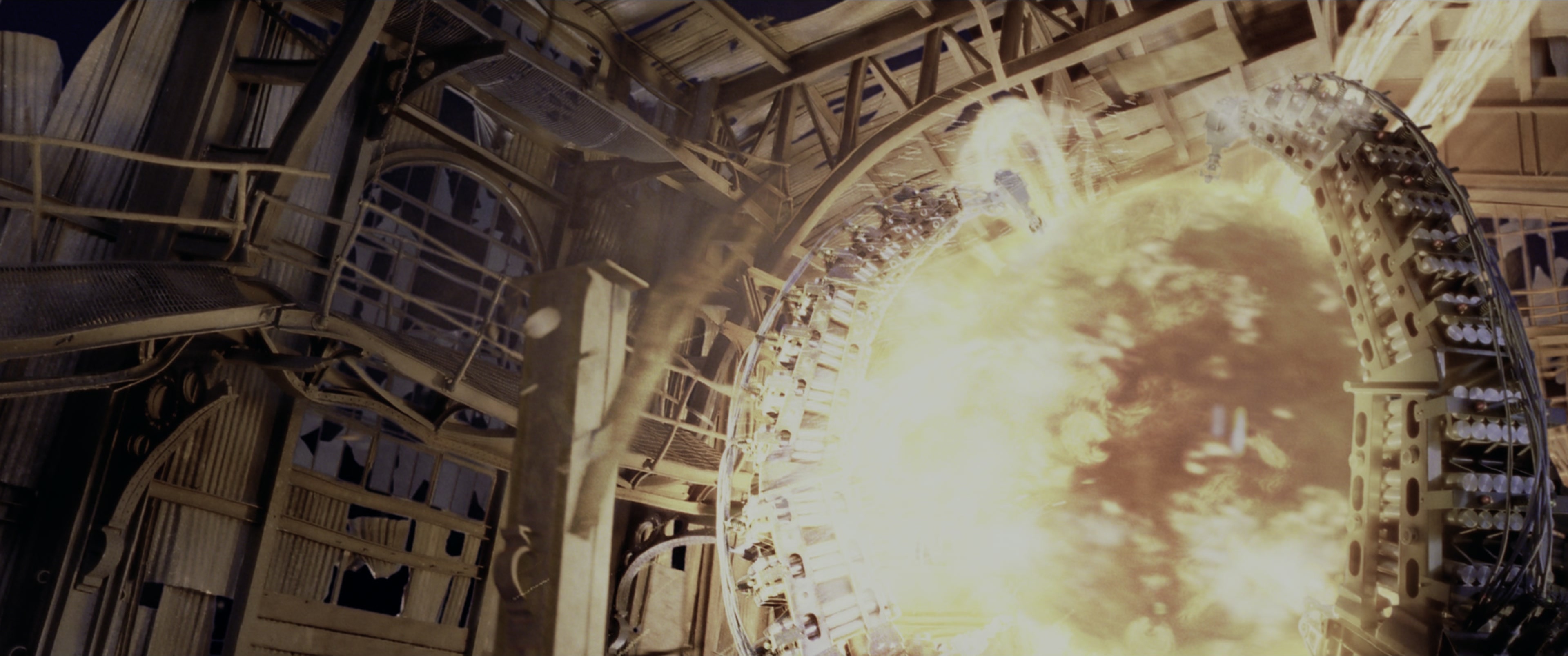 Spider-Man 2 (2004), wide, 2.39:1 — film still
