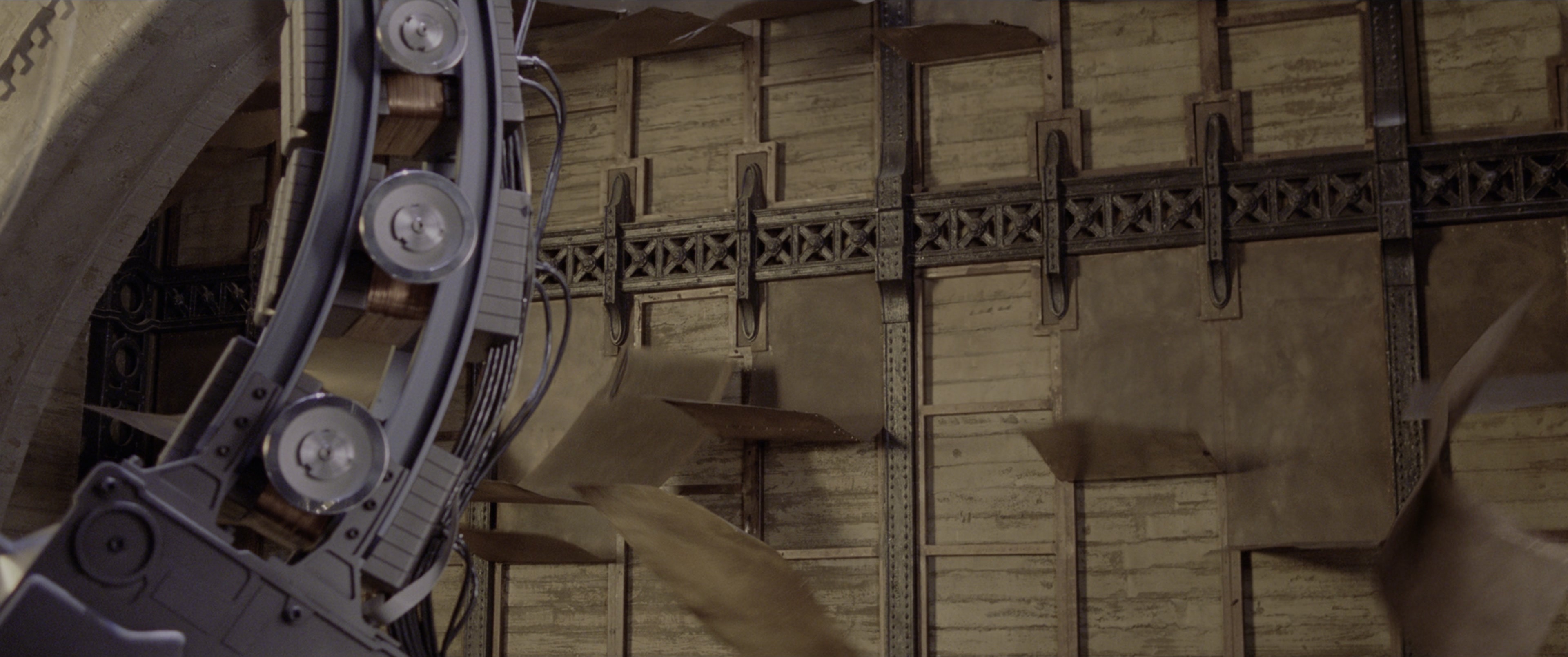 Spider-Man 2 (2004), wide, 2.39:1 — film still