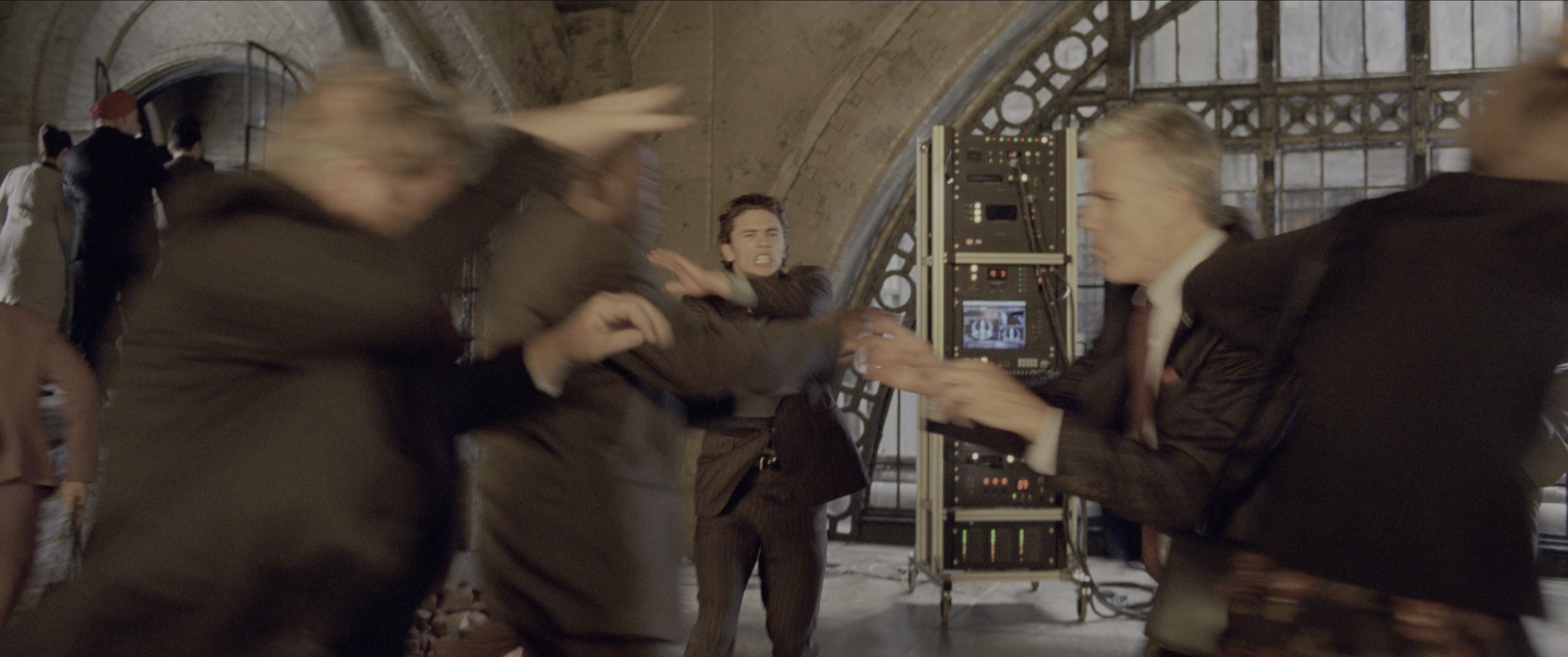 Spider-Man 2 (2004), wide, 2.39:1 — film still