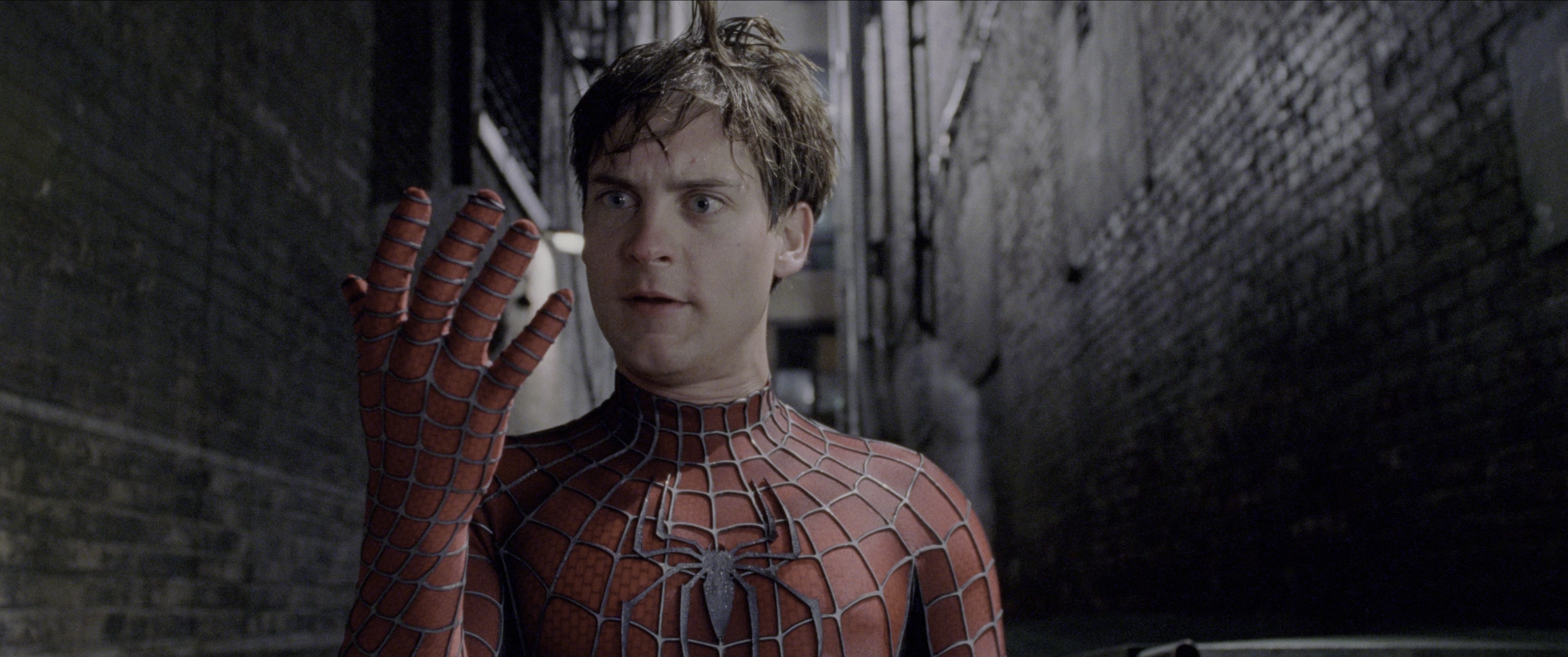 Spider-Man 2 (2004), wide, 2.39:1 — film still