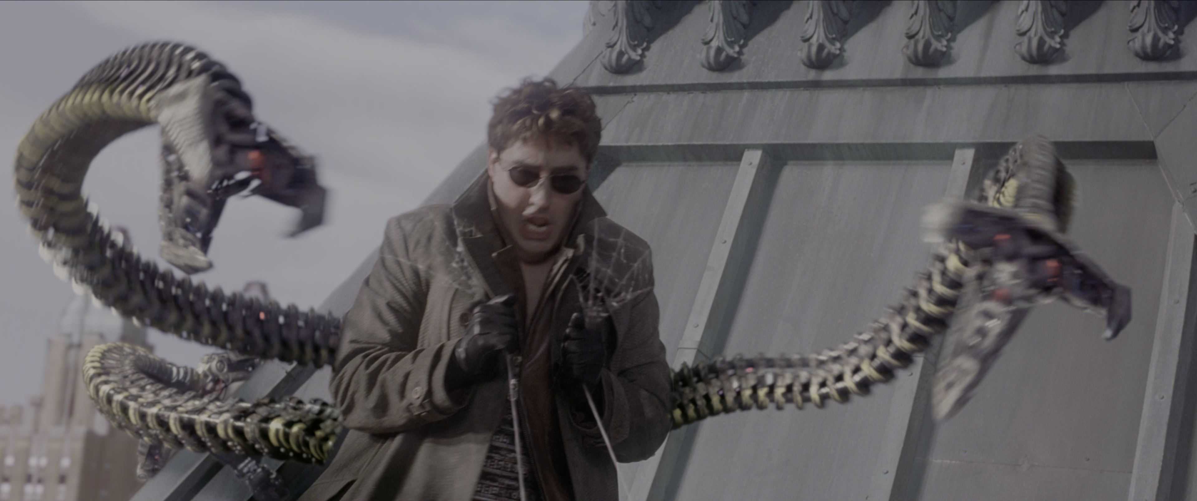 Spider-Man 2 (2004), wide, 2.39:1 — film still