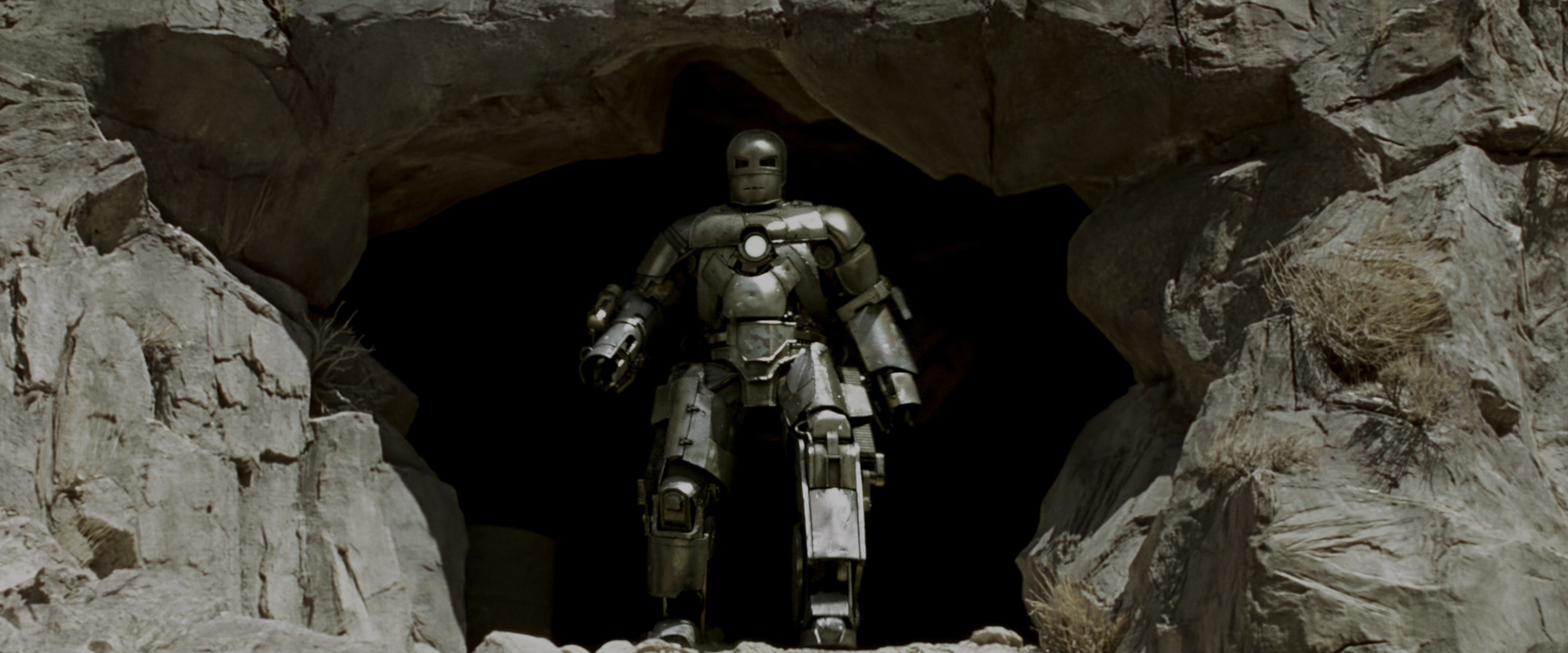 Iron Man (2008), wide, 2.40:1 — film still