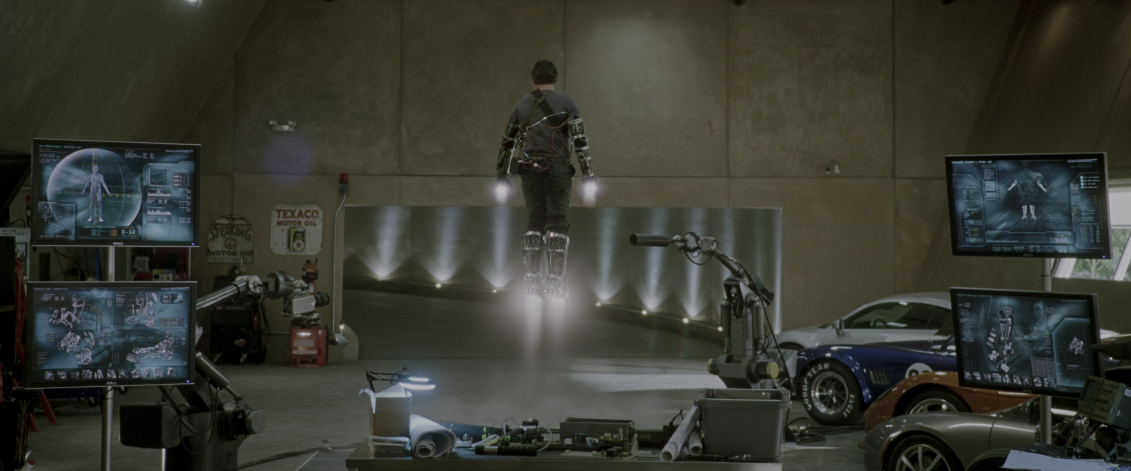 Iron Man (2008), wide, 2.40:1 — film still