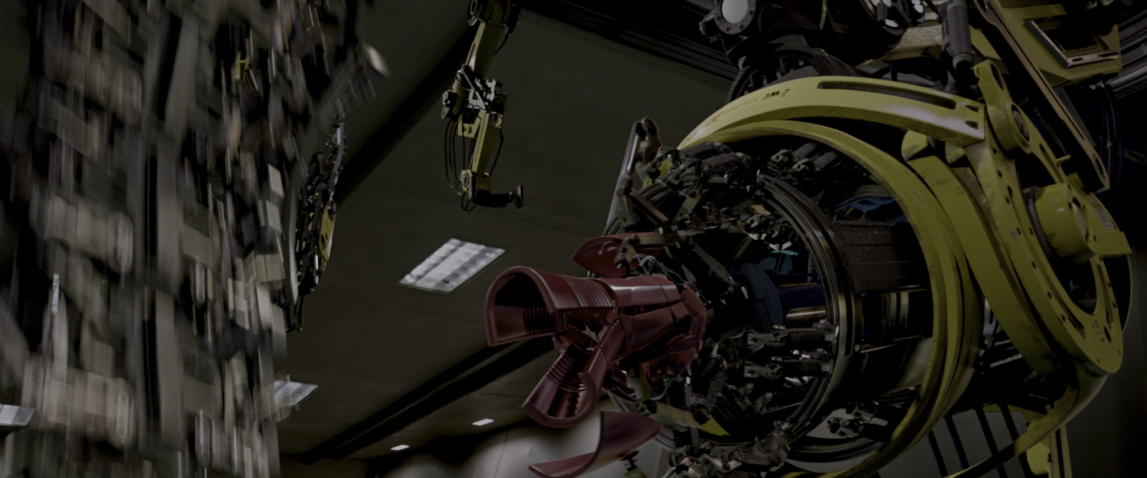 Iron Man (2008), wide, 2.40:1 — film still