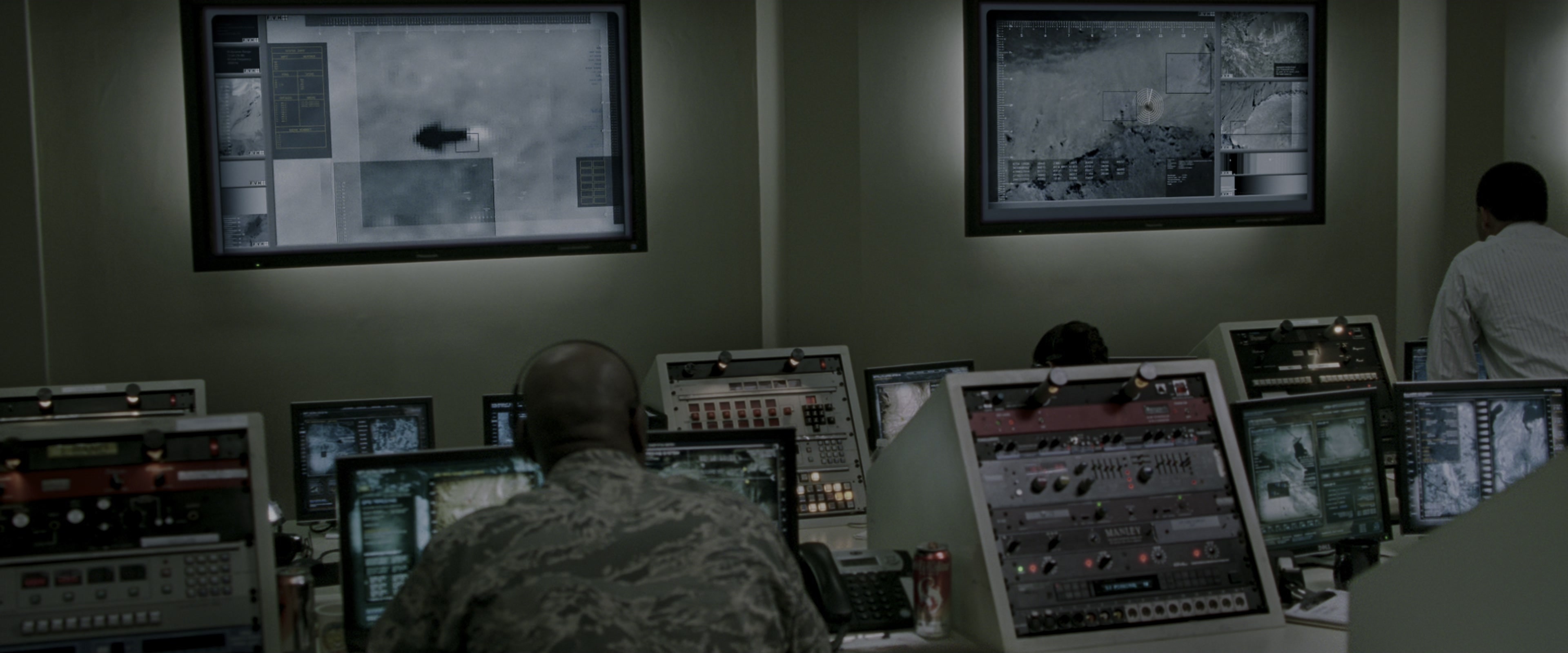 Iron Man (2008), wide, 2.40:1 — film still