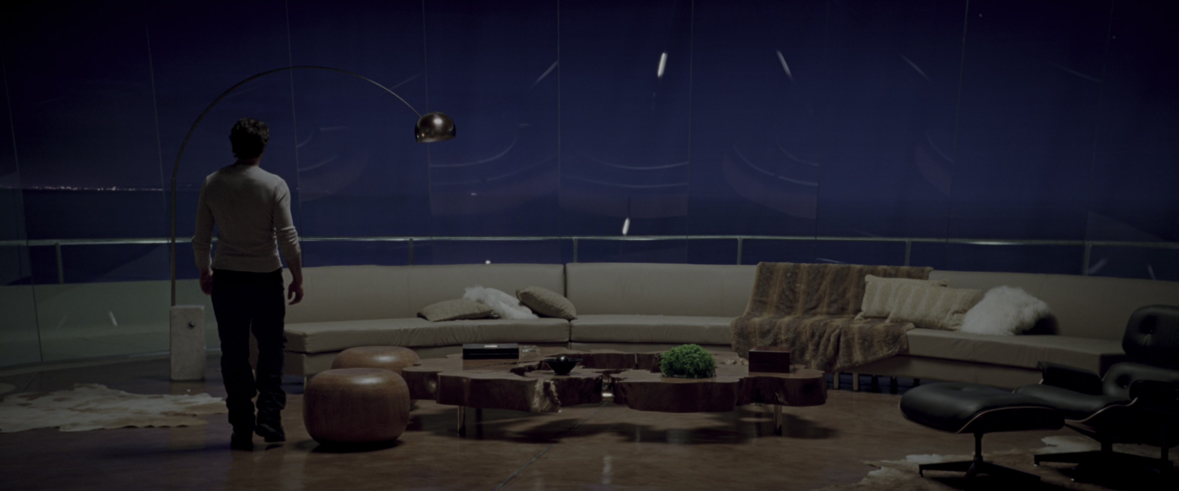 Iron Man (2008), wide, 2.40:1 — film still