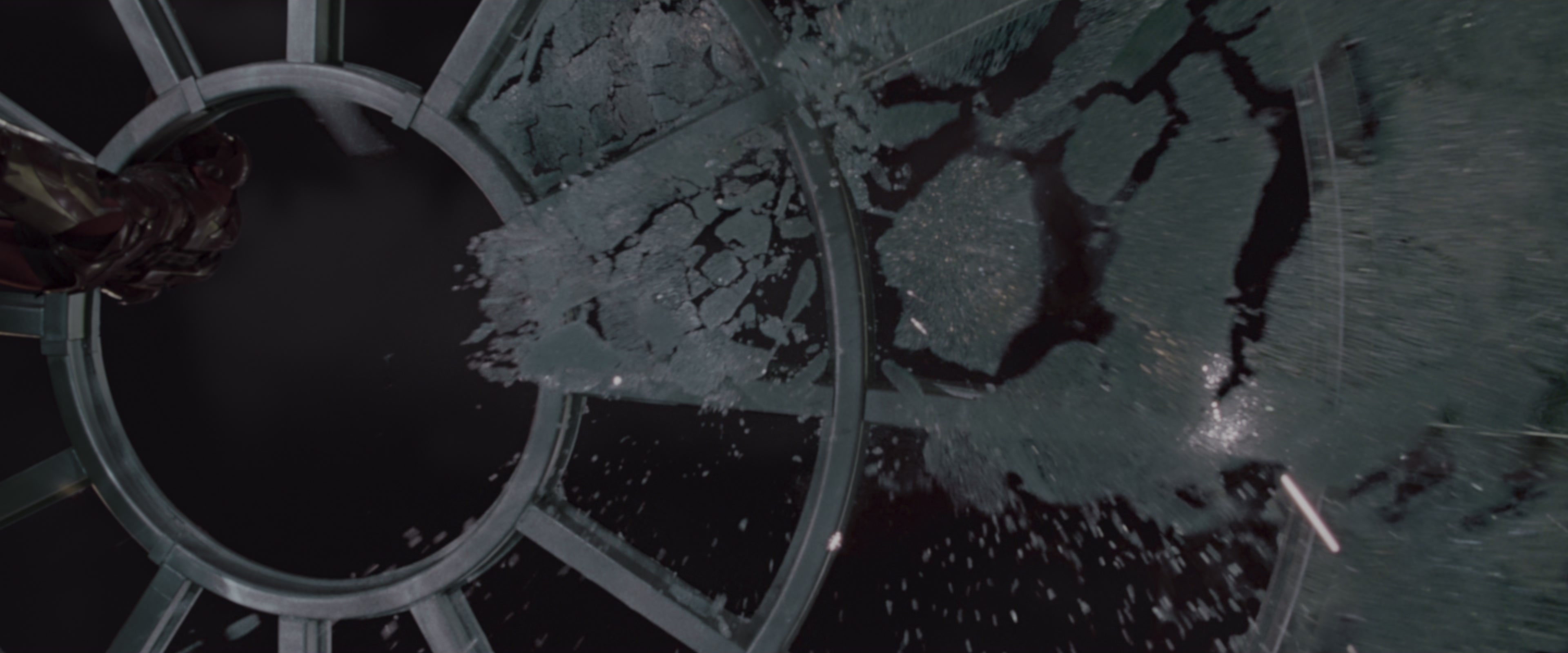 Iron Man (2008), wide, 2.40:1 — film still