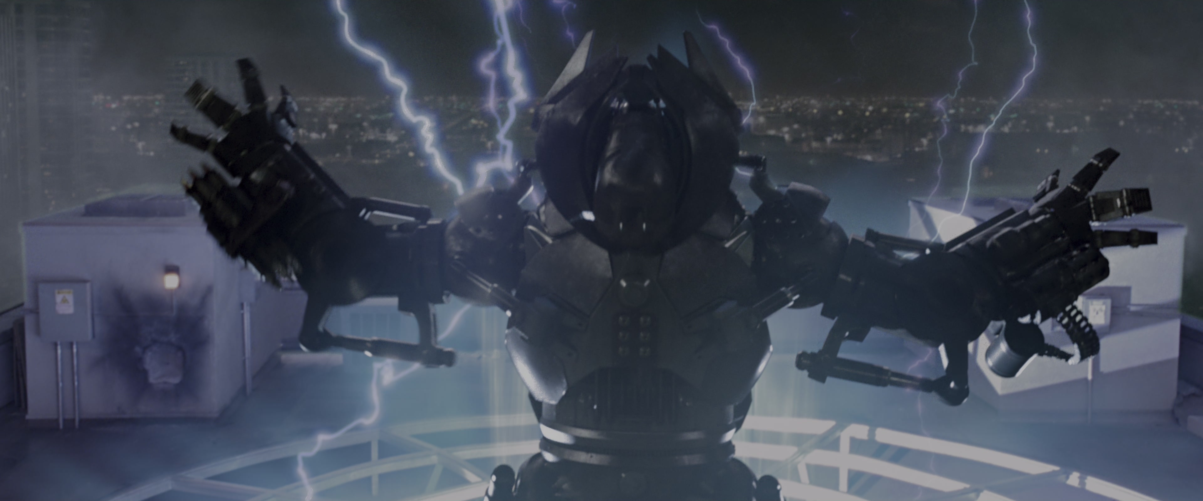 Iron Man (2008), wide, 2.40:1 — film still