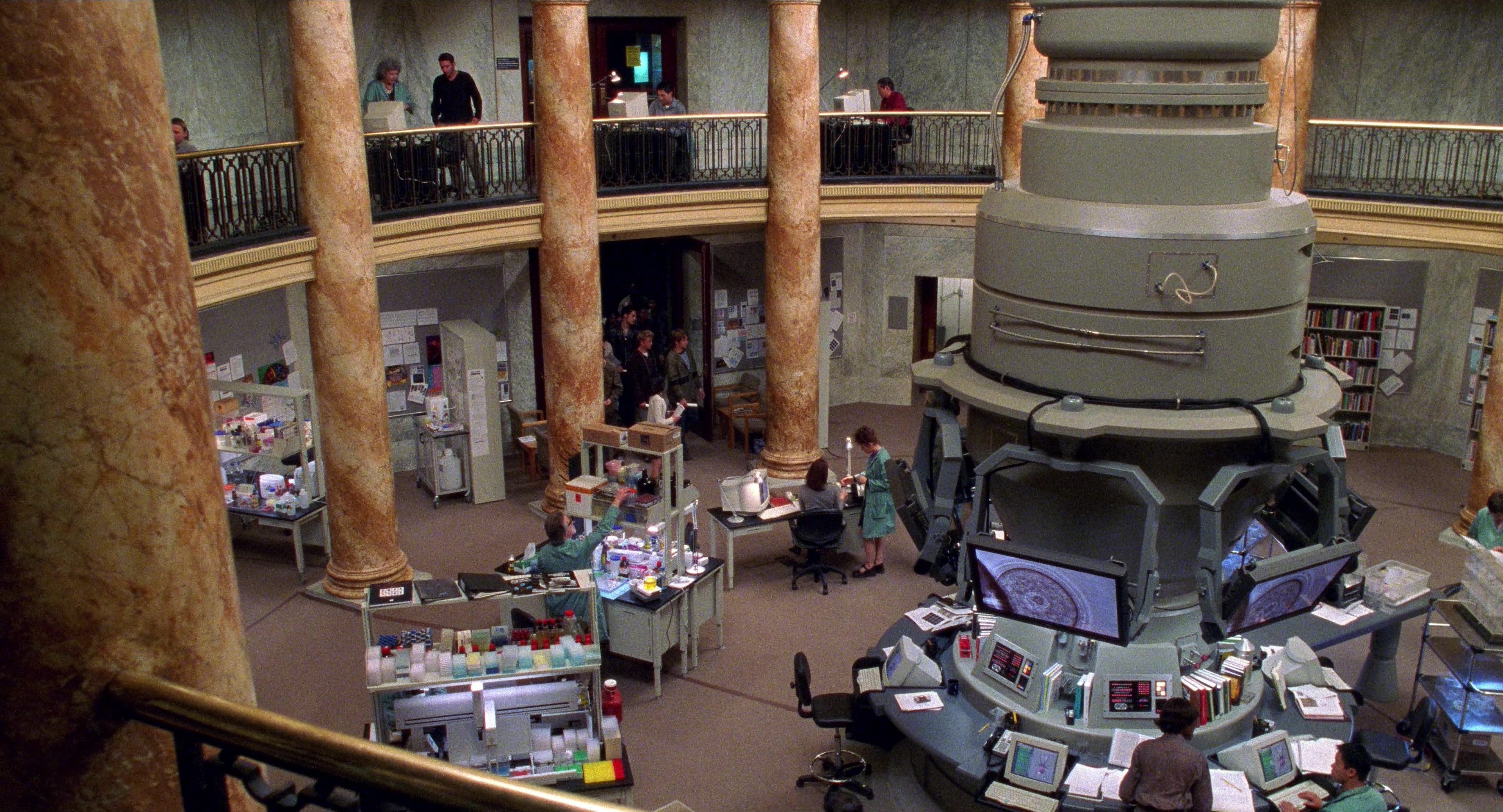 Spider-Man (2002), wide, 1.85:1 — film still