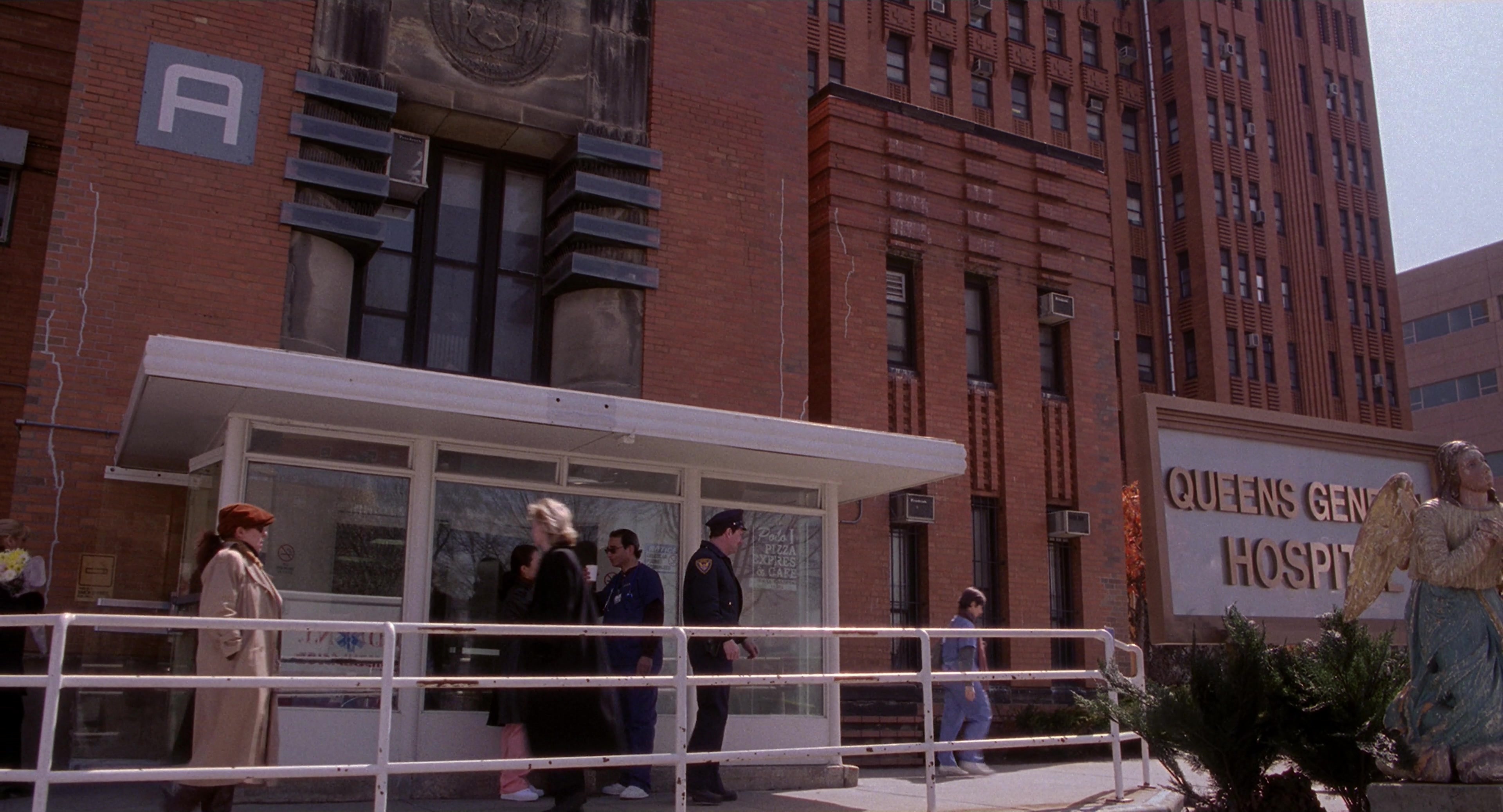 Spider-Man (2002), wide, 1.85:1 — film still