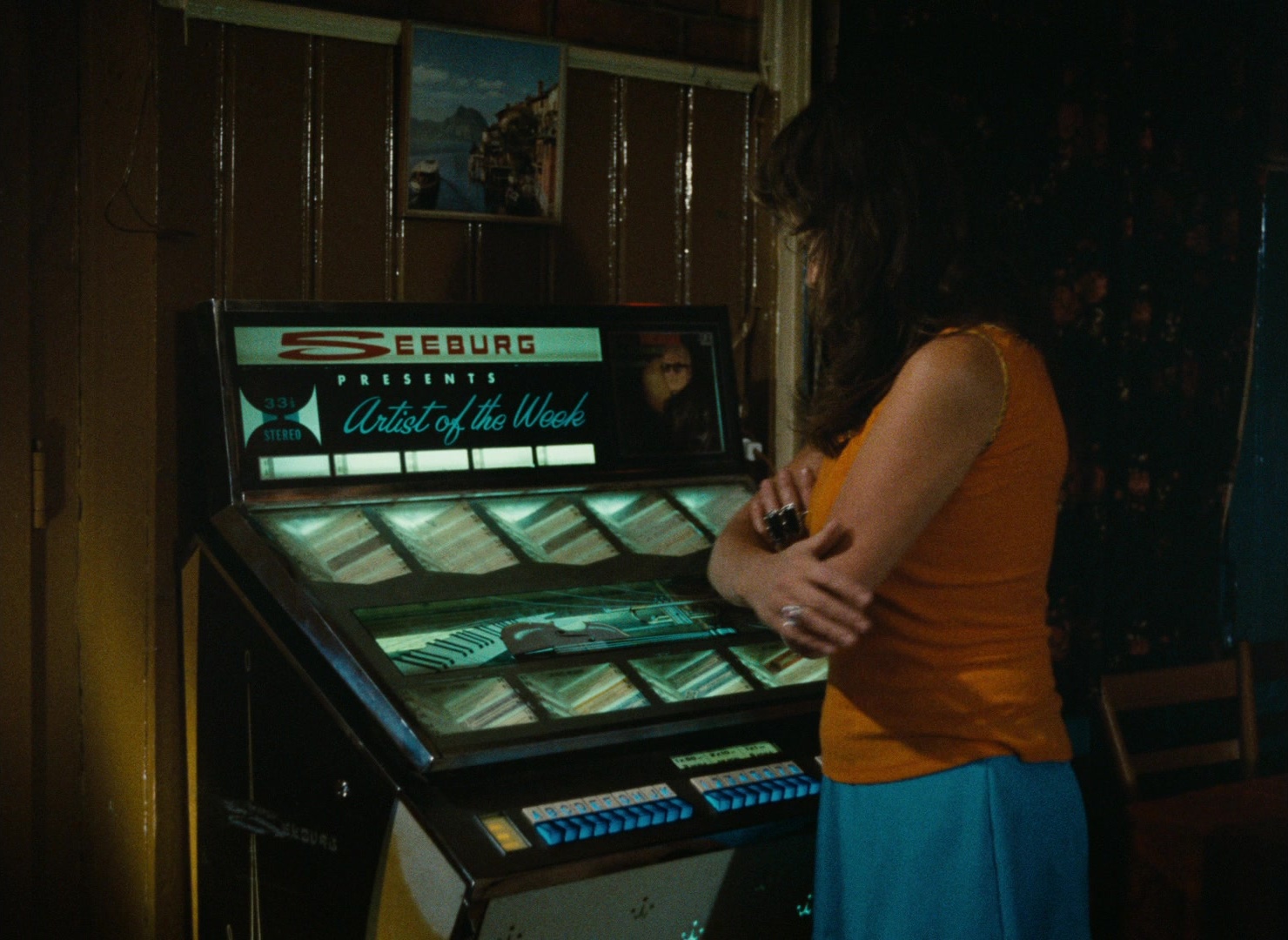 Angst essen Seele auf (1974), wide, 1.37:1 — film still