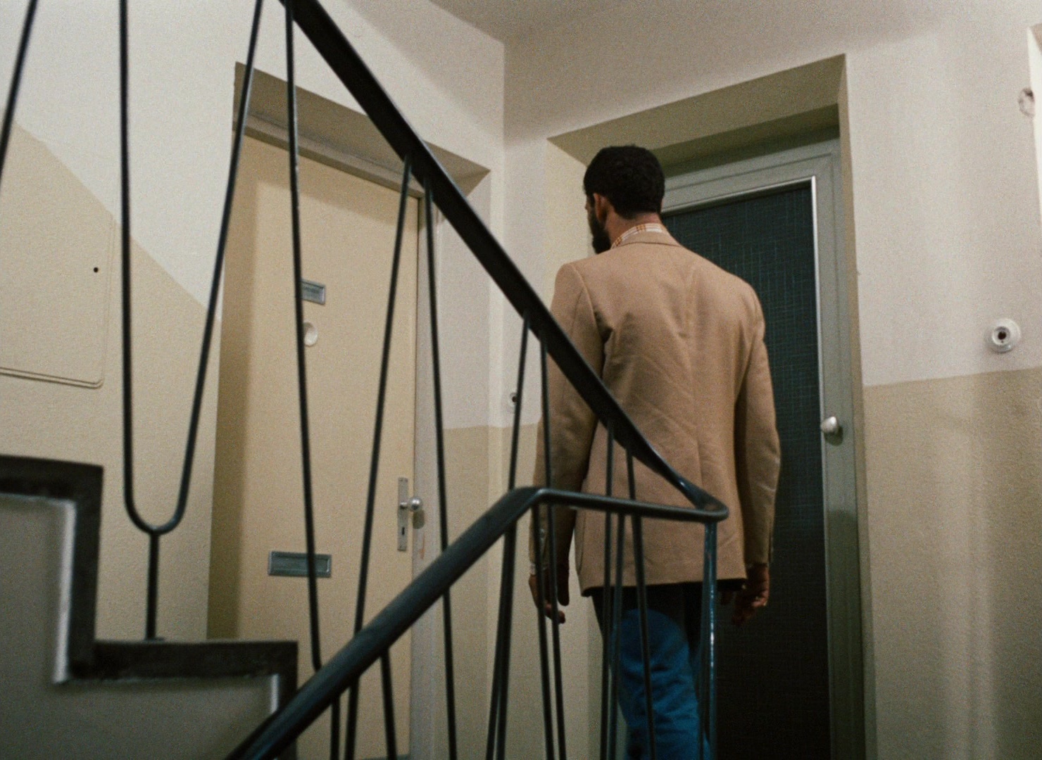 Angst essen Seele auf (1974), unknown, 1.37:1 — film still