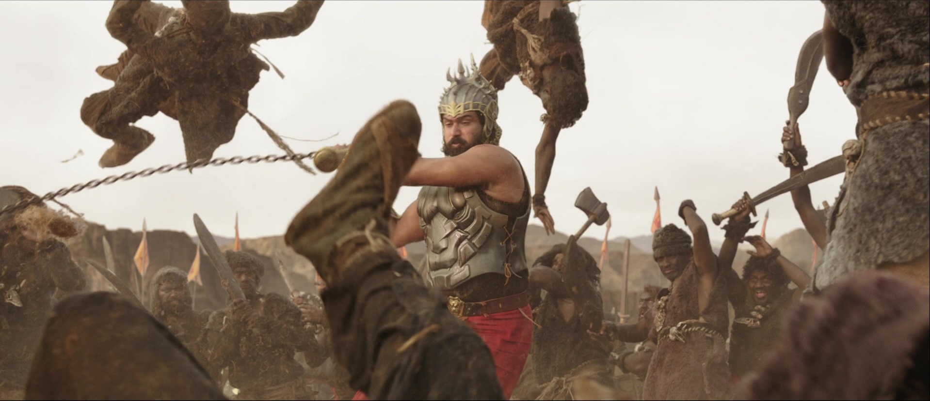Bãhubali: The Beginning (2015), wide, 2.32:1 — film still