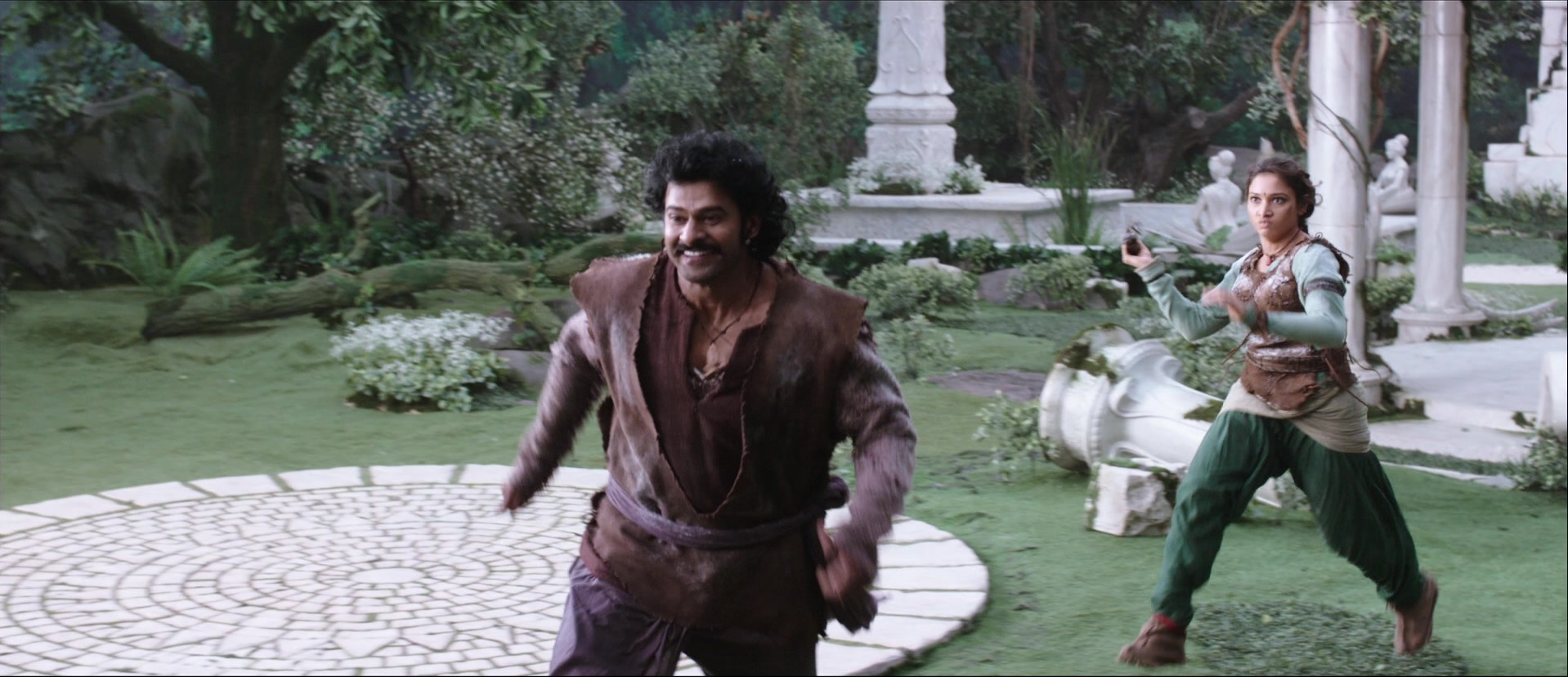 Bãhubali: The Beginning (2015), wide, 2.32:1 — film still