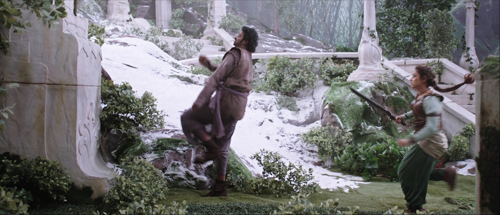 Bãhubali: The Beginning (2015), wide, 2.32:1 — film still