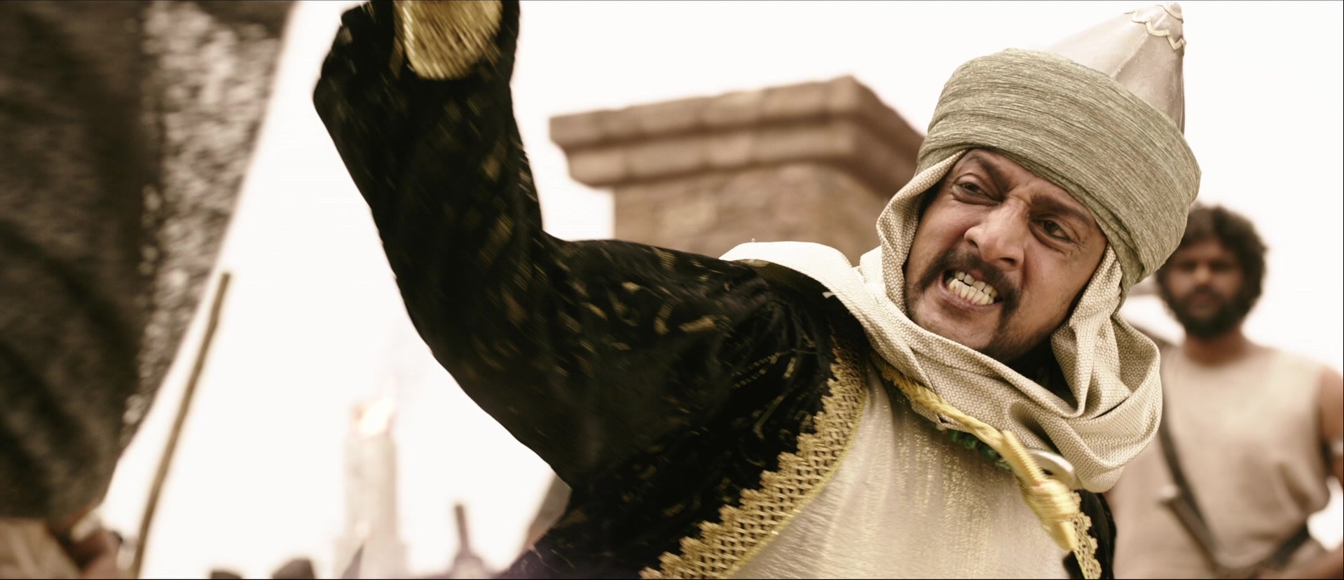 Bãhubali: The Beginning (2015), wide, 2.32:1 — film still